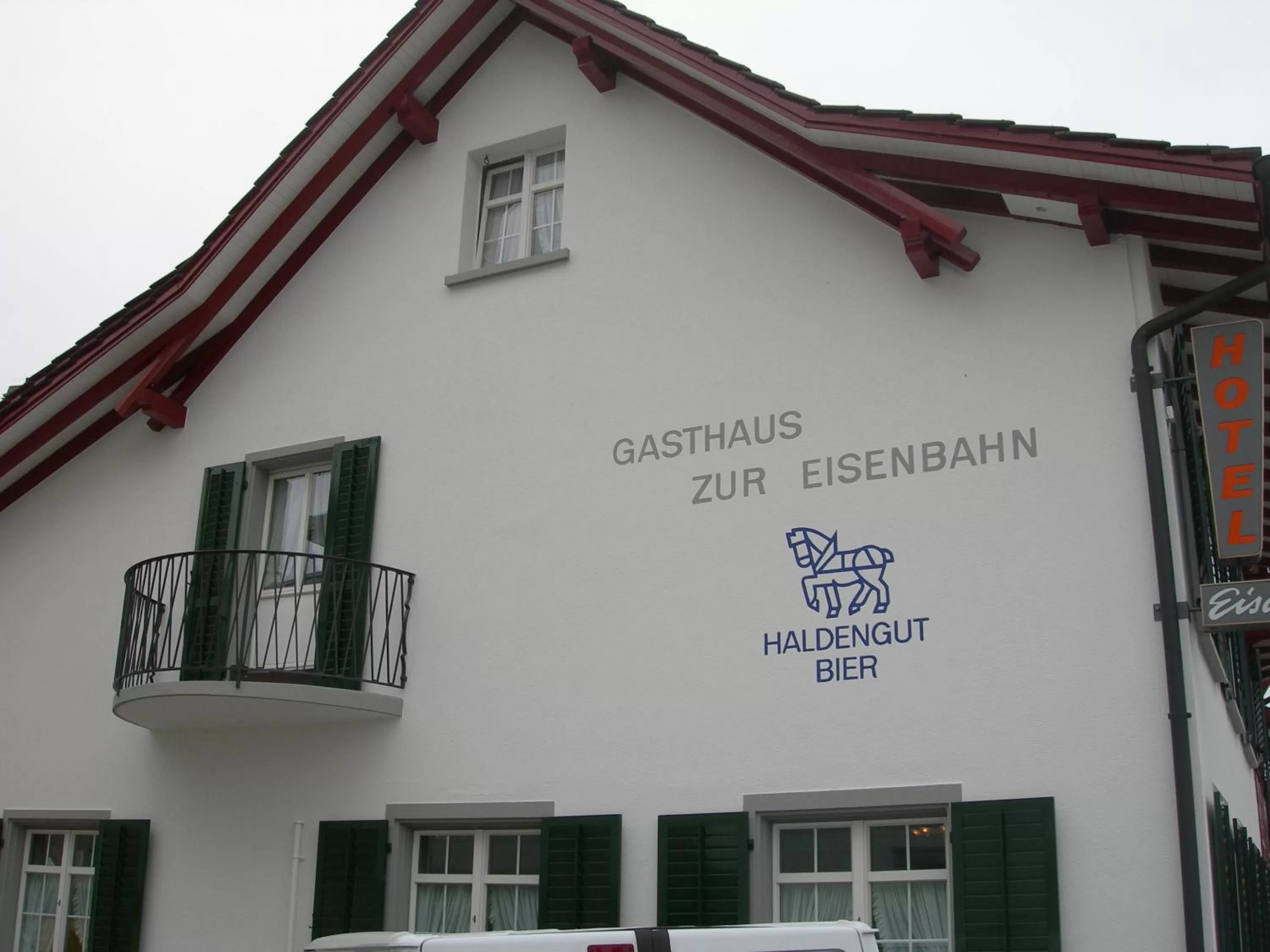 Facade/entrance in Gasthof Eisenbahn