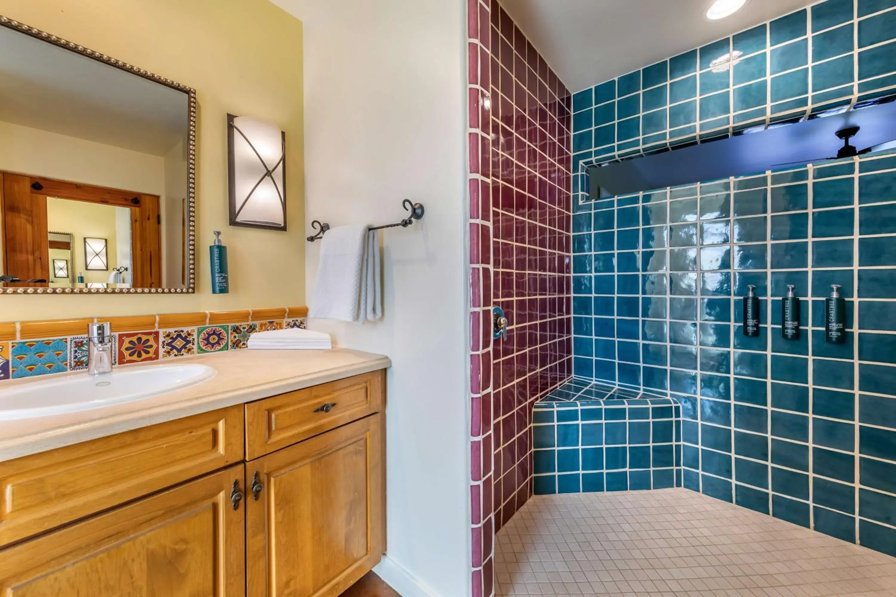 Bathroom in Hilton Grand Vacations Club Palm Desert