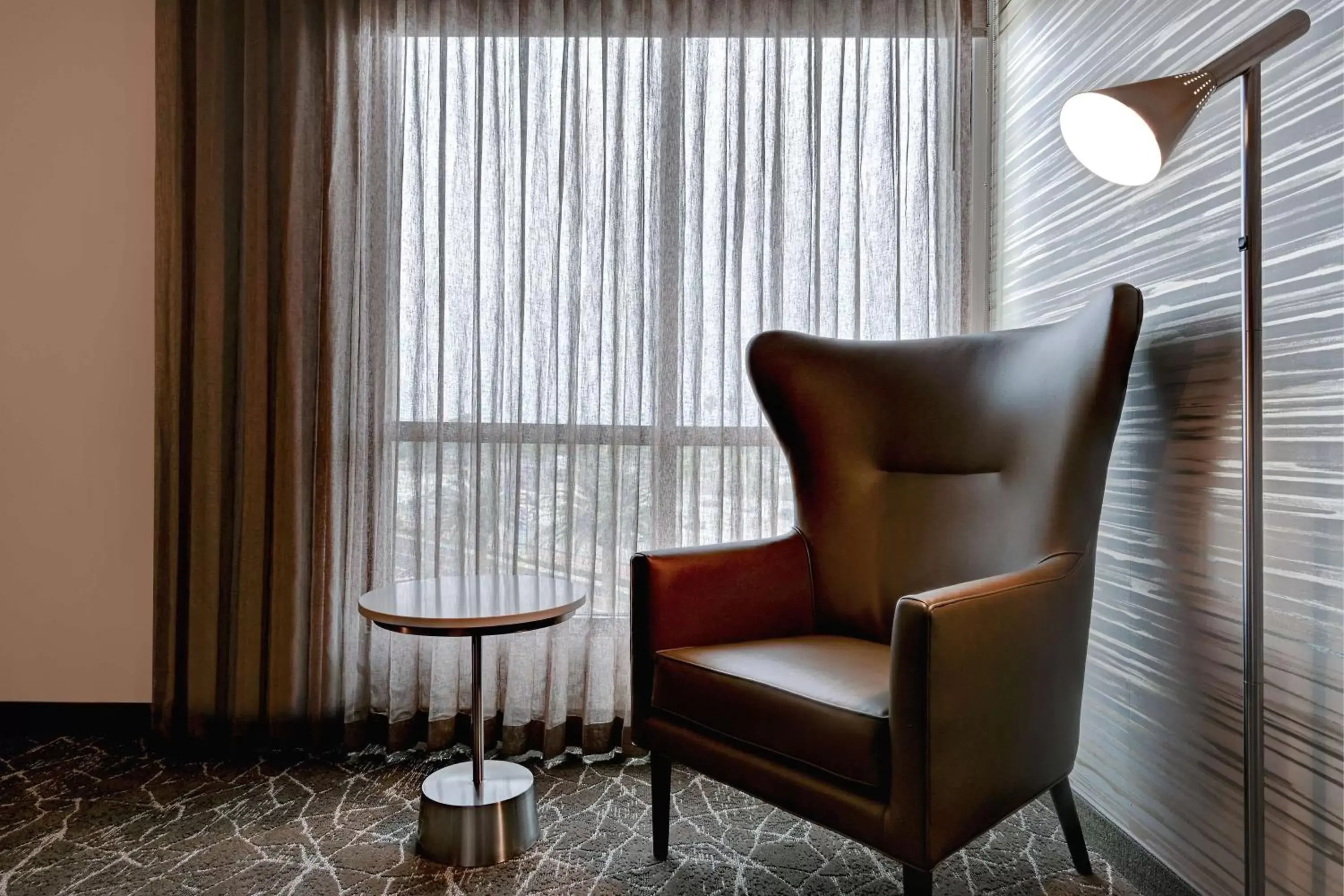 Living room, Seating Area in Hilton Garden Inn Anaheim Resort