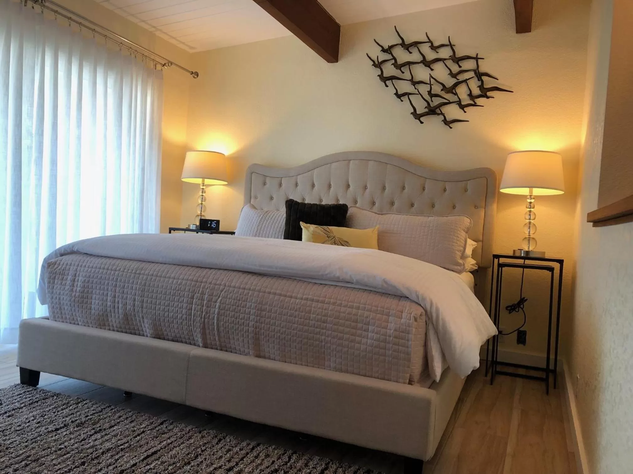 Bed in Seafoam Lodge