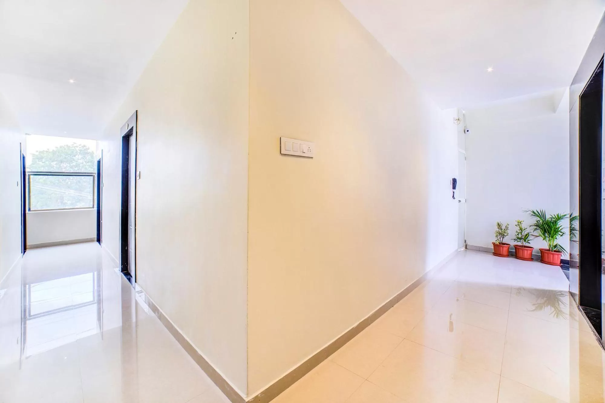 Lobby or reception in FabHotel Spark Inn Dwarakanagar