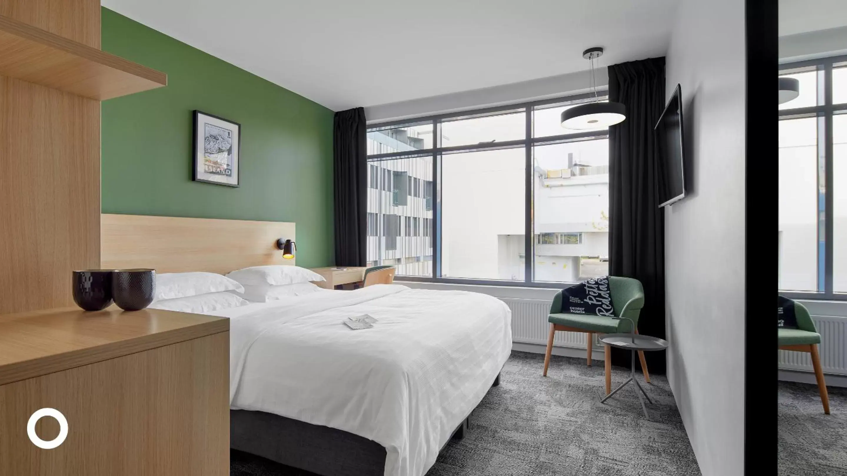 Bedroom, Bed in Center Hotels Laugavegur Bedroom, Bed in Center Hotels Laugavegur