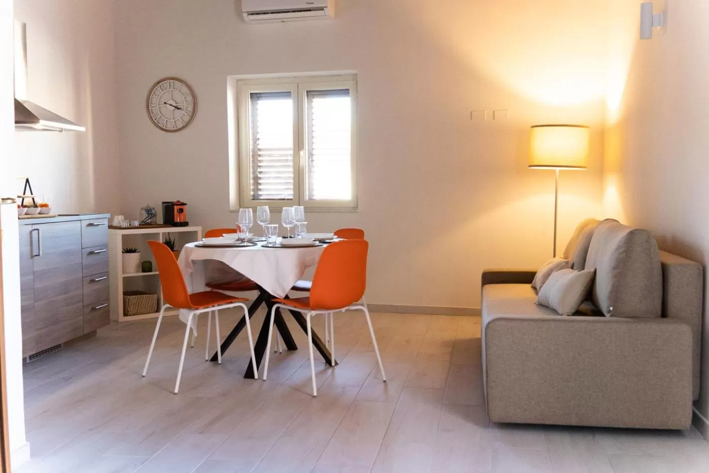 Kitchen or kitchenette, Dining Area in Open Sicily Homes - Guascone Residence - Self Check-in