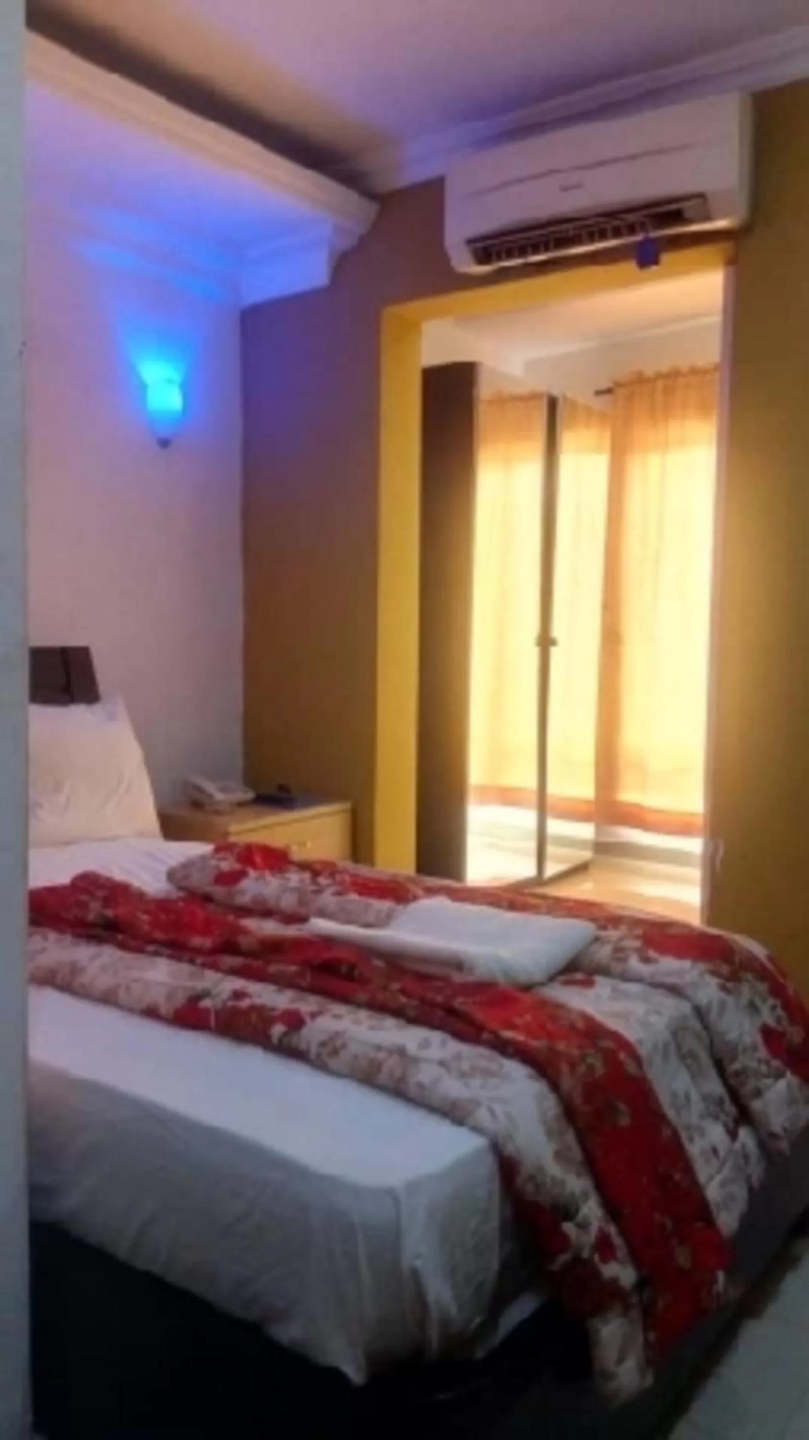 Bed in TheoDawn Hotels @ Suite 29