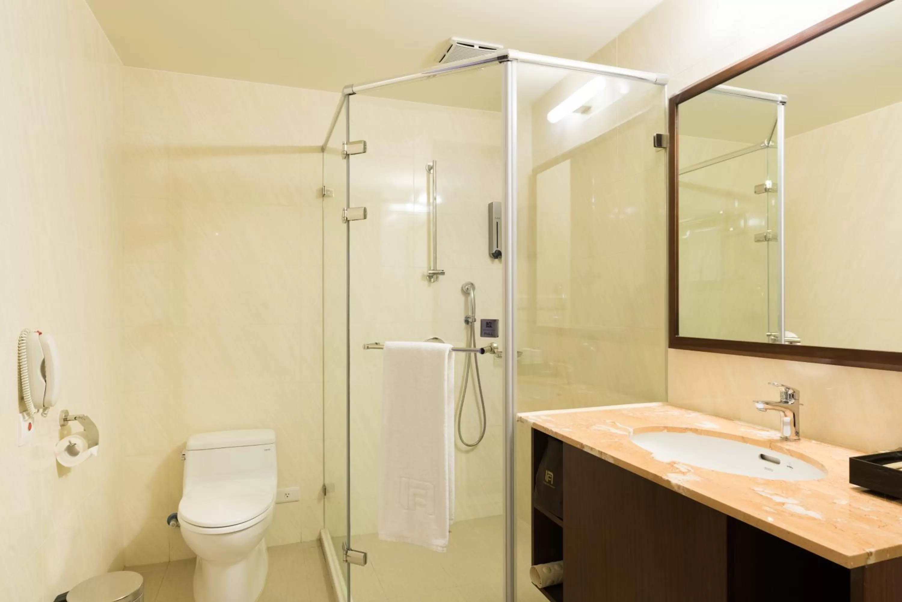 Bathroom in Fushin Hotel Taipei