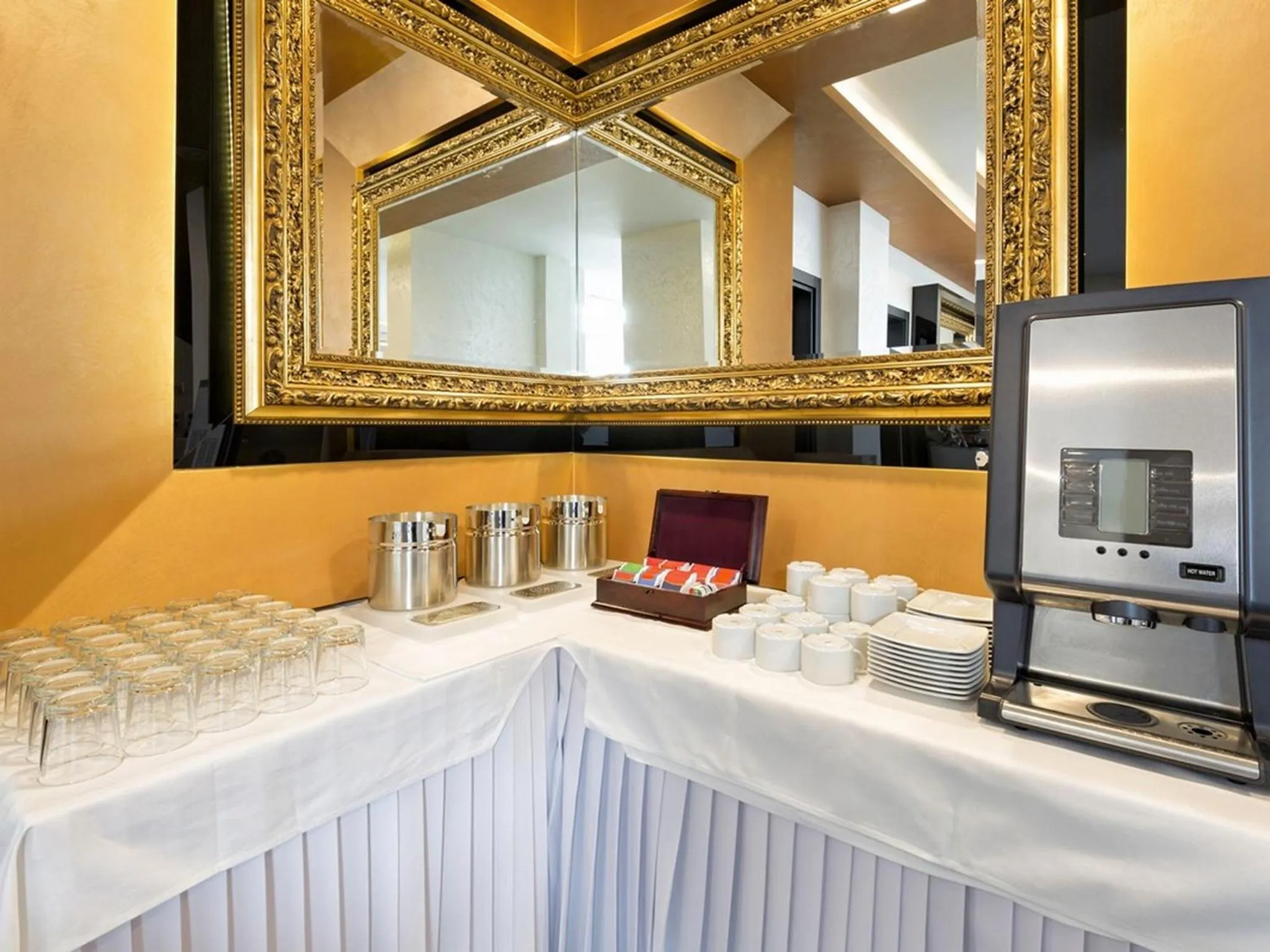 Lounge or bar in Nova City Garni Hotel Signature Collection