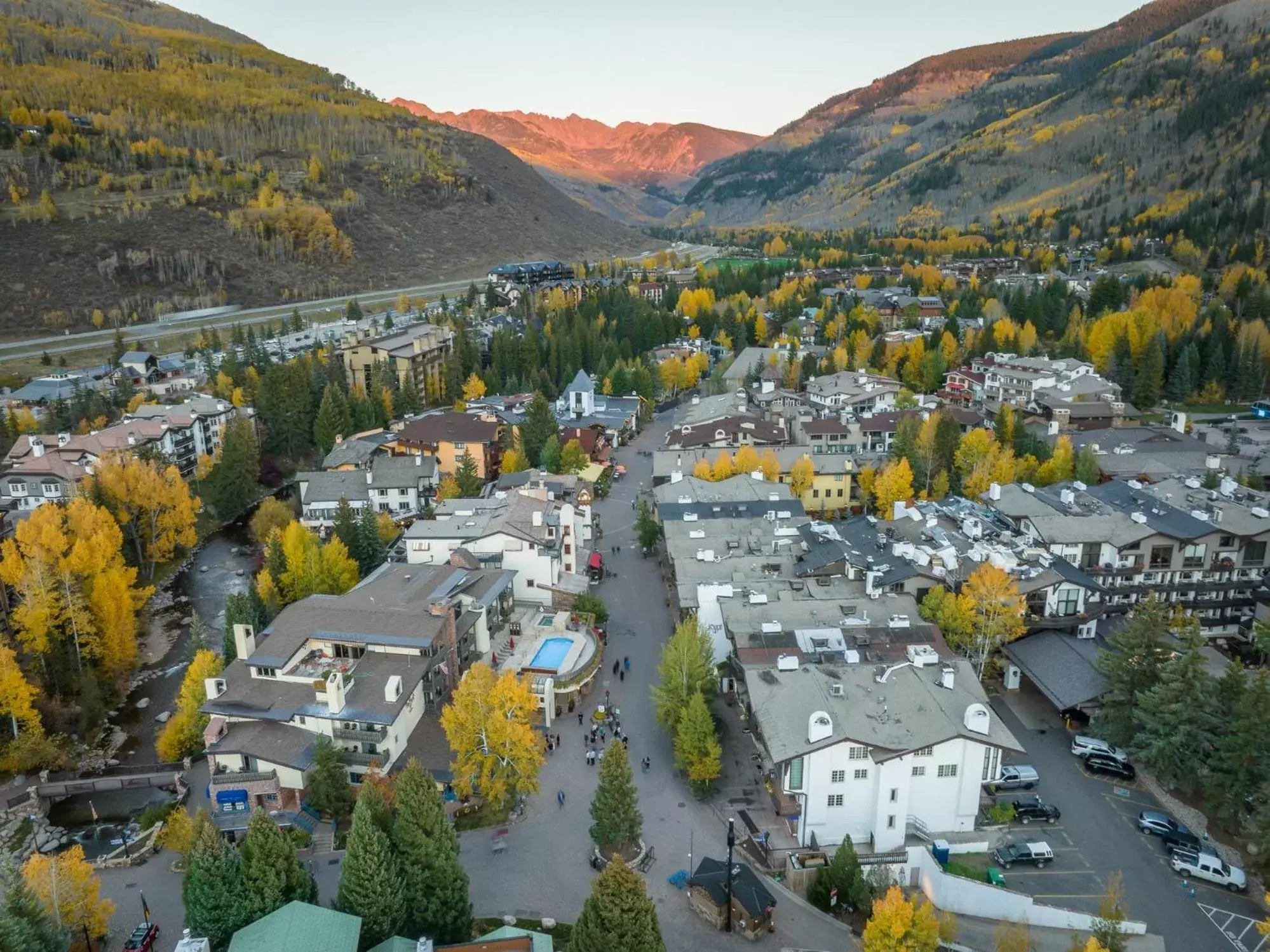 Property building, Bird's-eye View in Lodge at Vail Condominiums