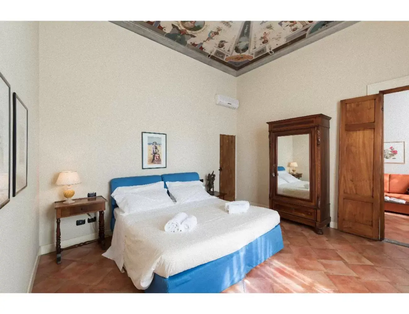 Photo of the whole room, Bed in Palazzo Alfani - Residenza d'Epoca
