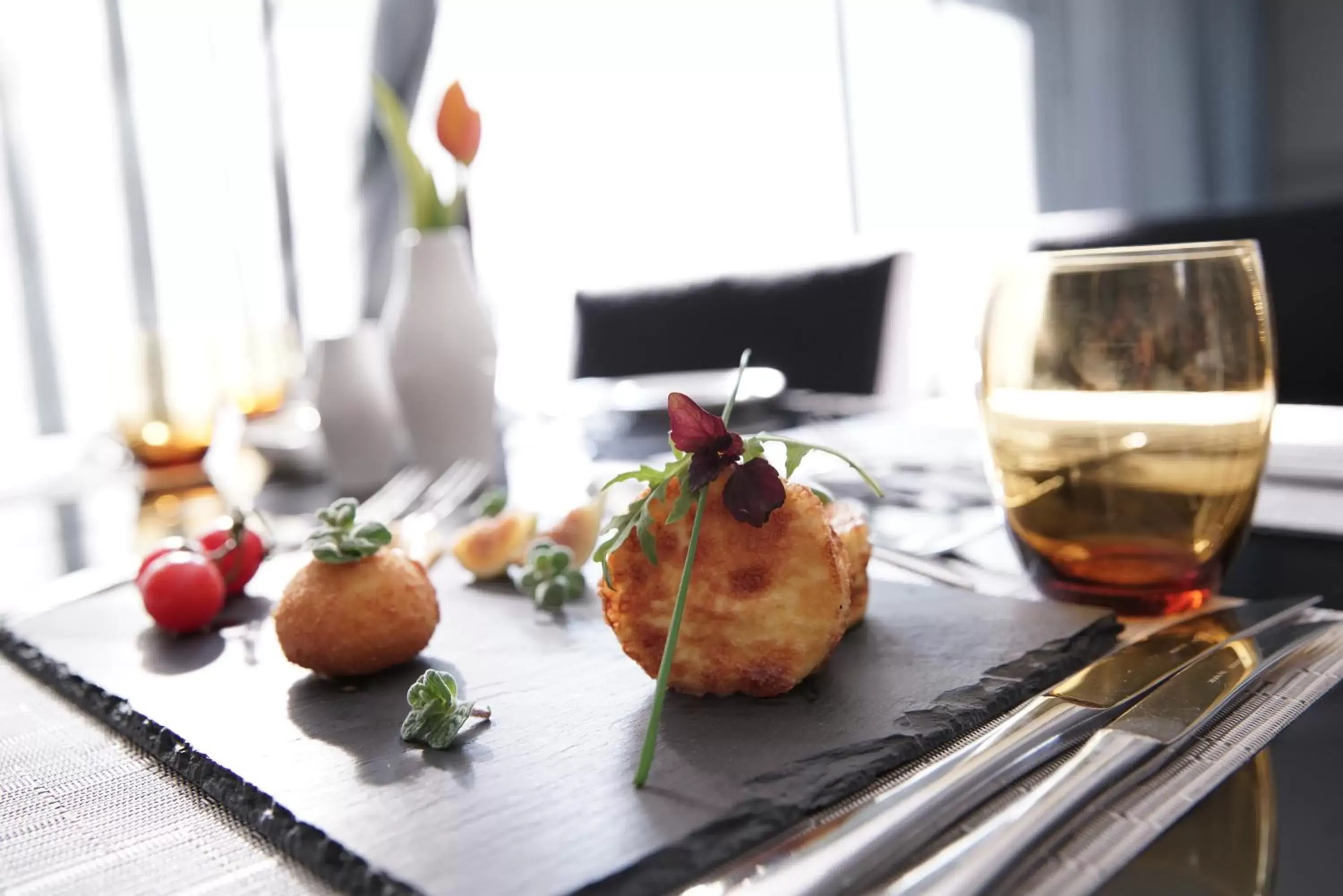 Food and drinks in Royal Tulip Achrafieh Food and drinks in Royal Tulip Achrafieh