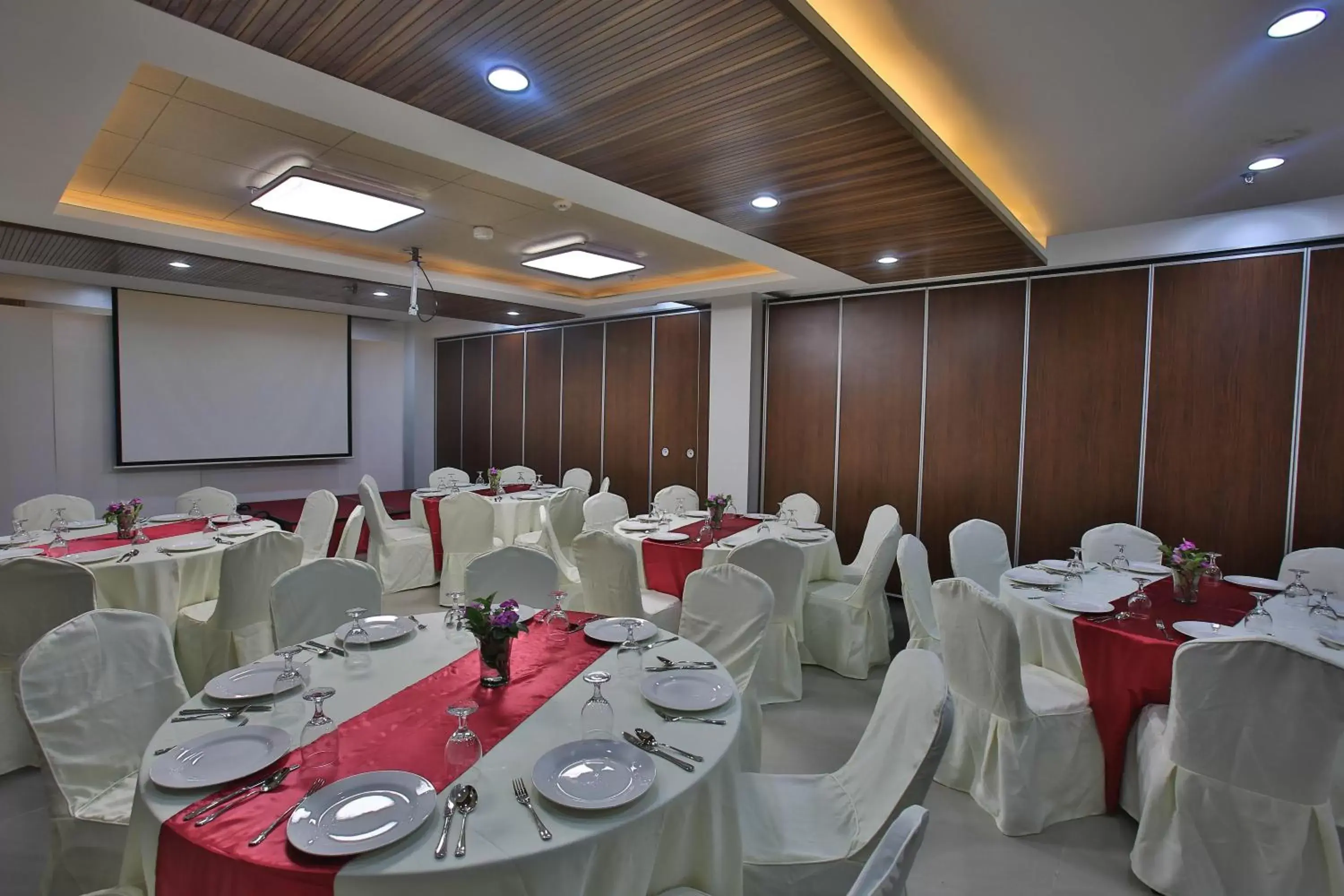 Meeting/conference room in Coron Soleil Garden Resort