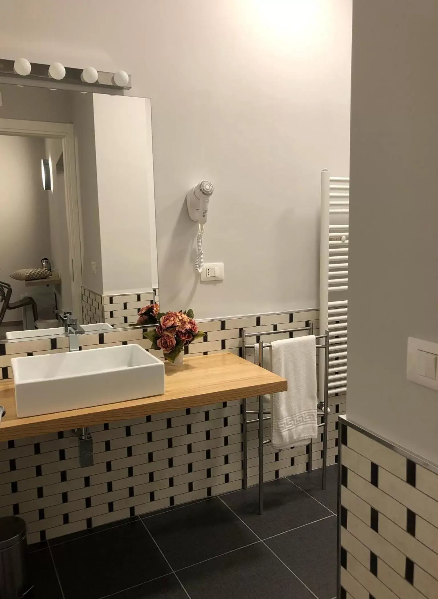 Bathroom in Le Suite