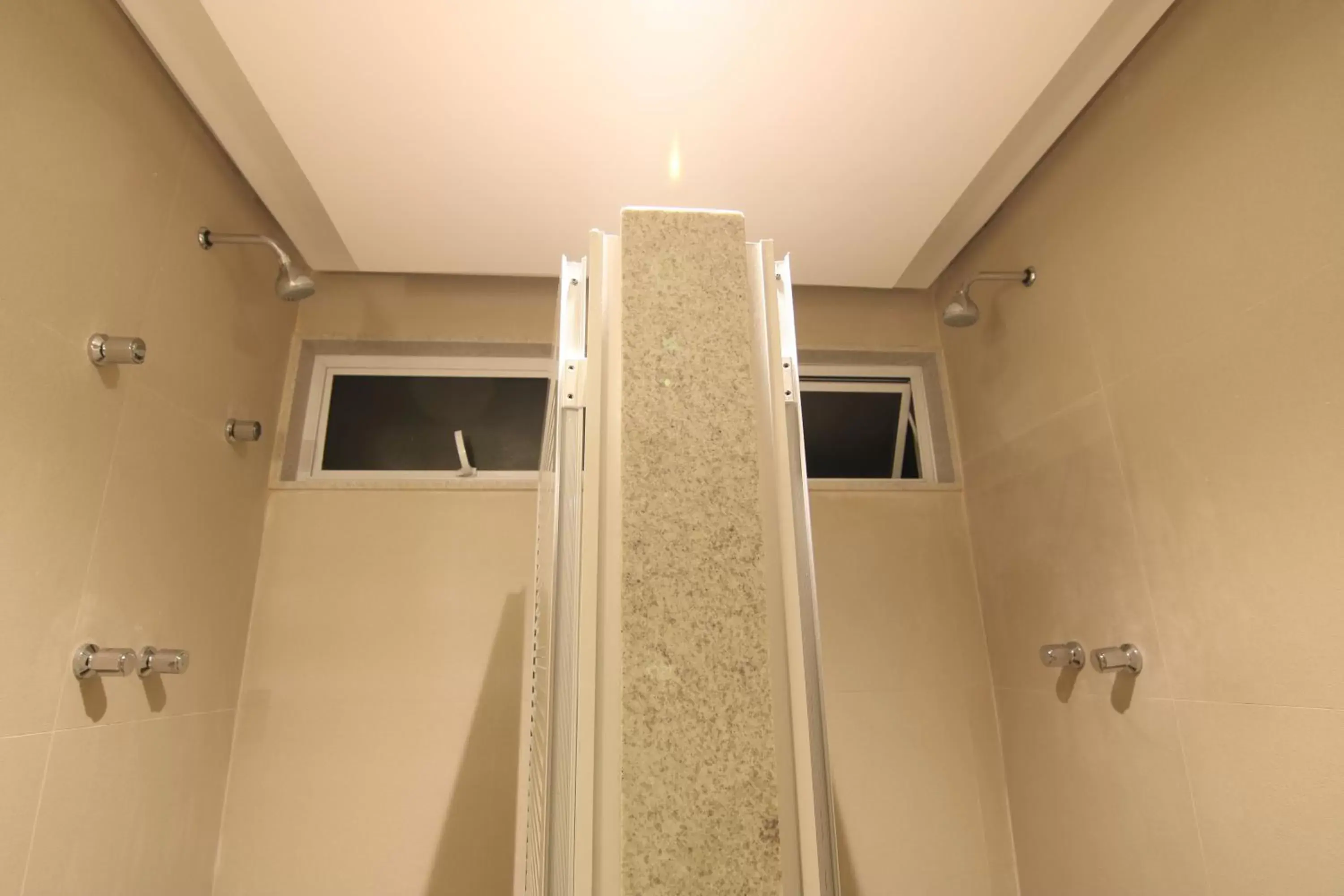 Shower, Bathroom in Samba Cabo Frio Shower, Bathroom in Samba Cabo Frio