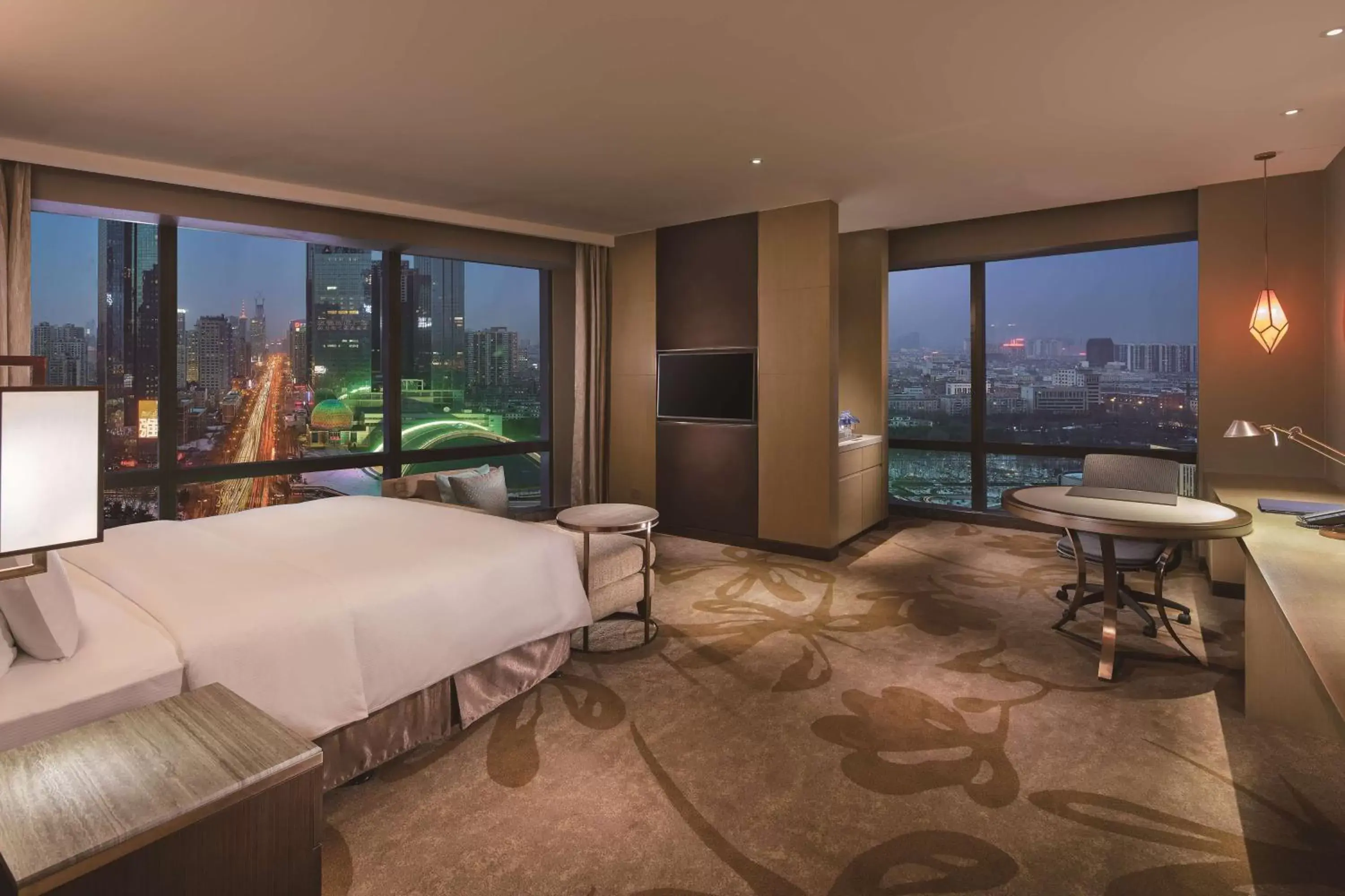 Bedroom in Hilton Shenyang