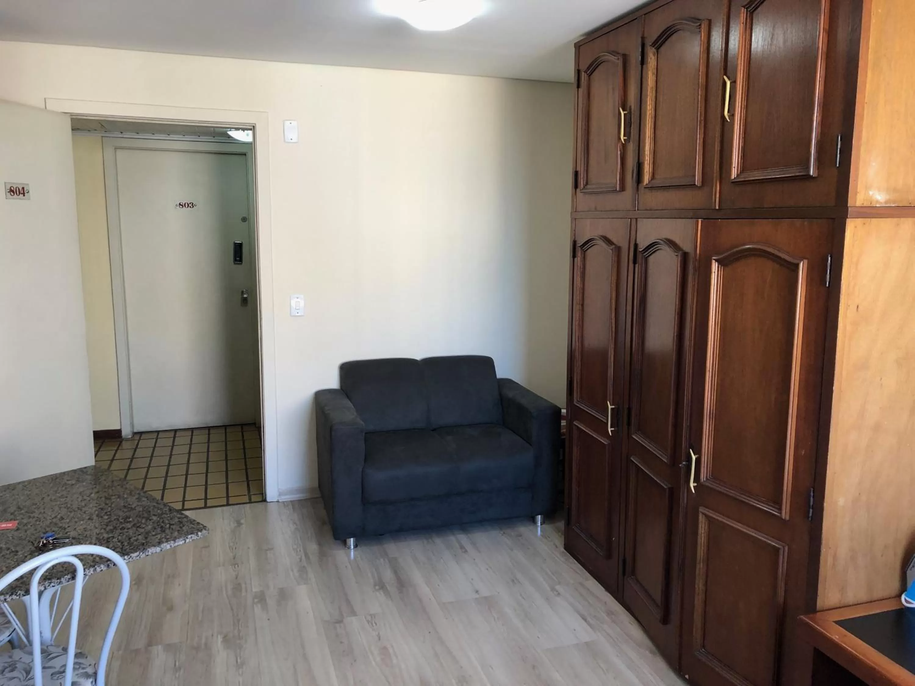 Manhattan Apart Hotel