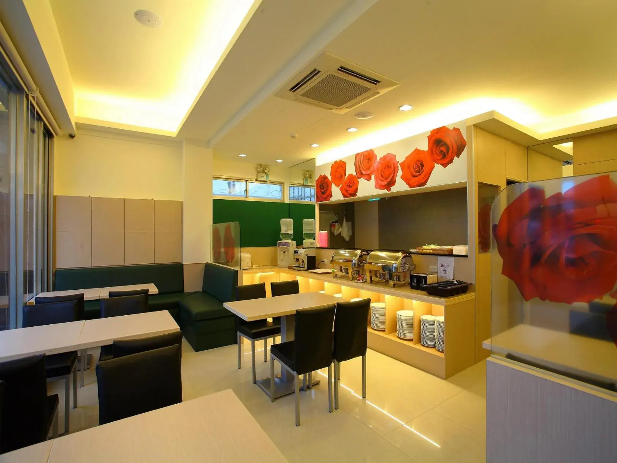 Restaurant/places to eat in Da Shih Hotel Restaurant/places to eat in Da Shih Hotel