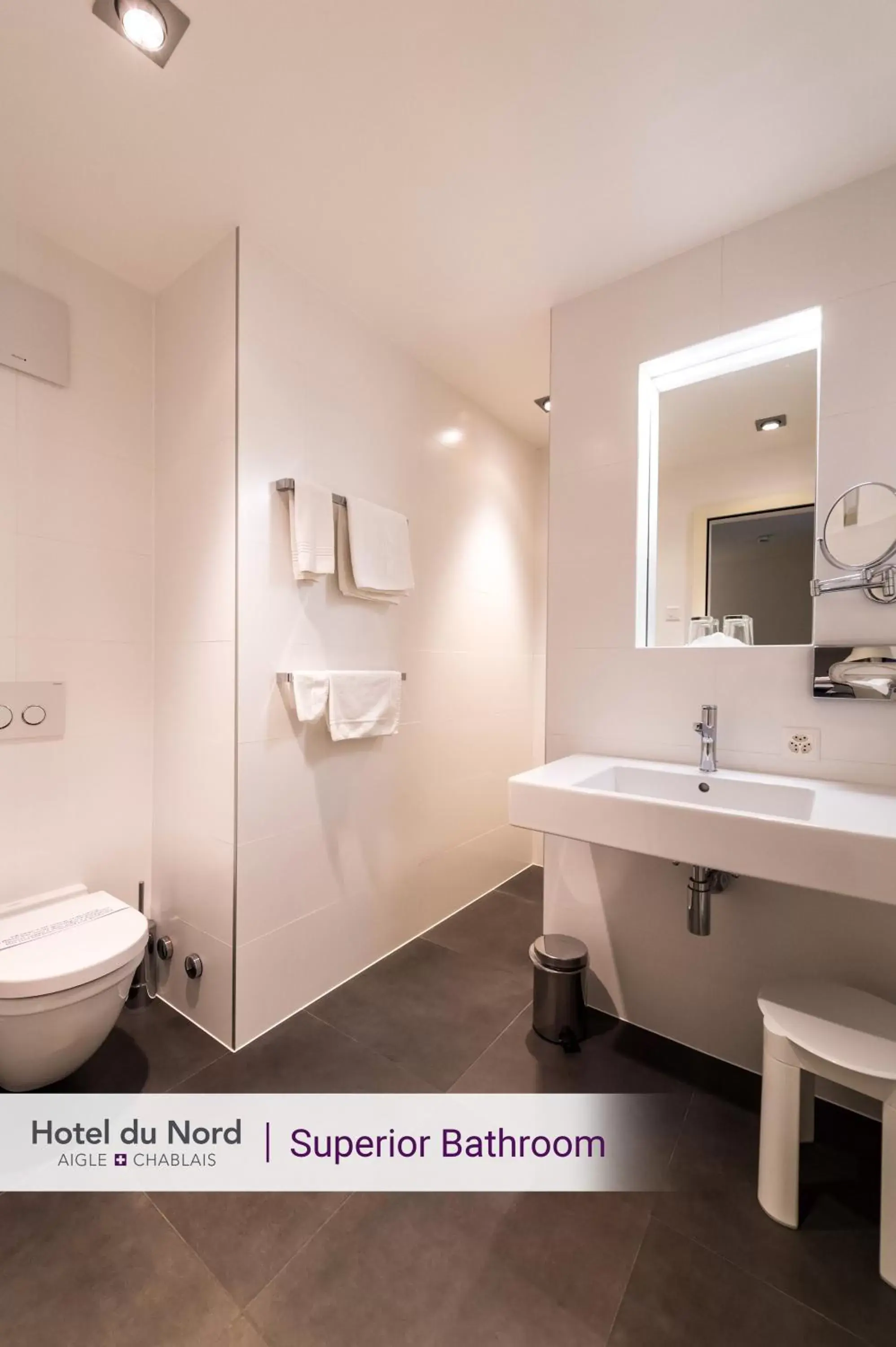 Bathroom in Hotel Du Nord