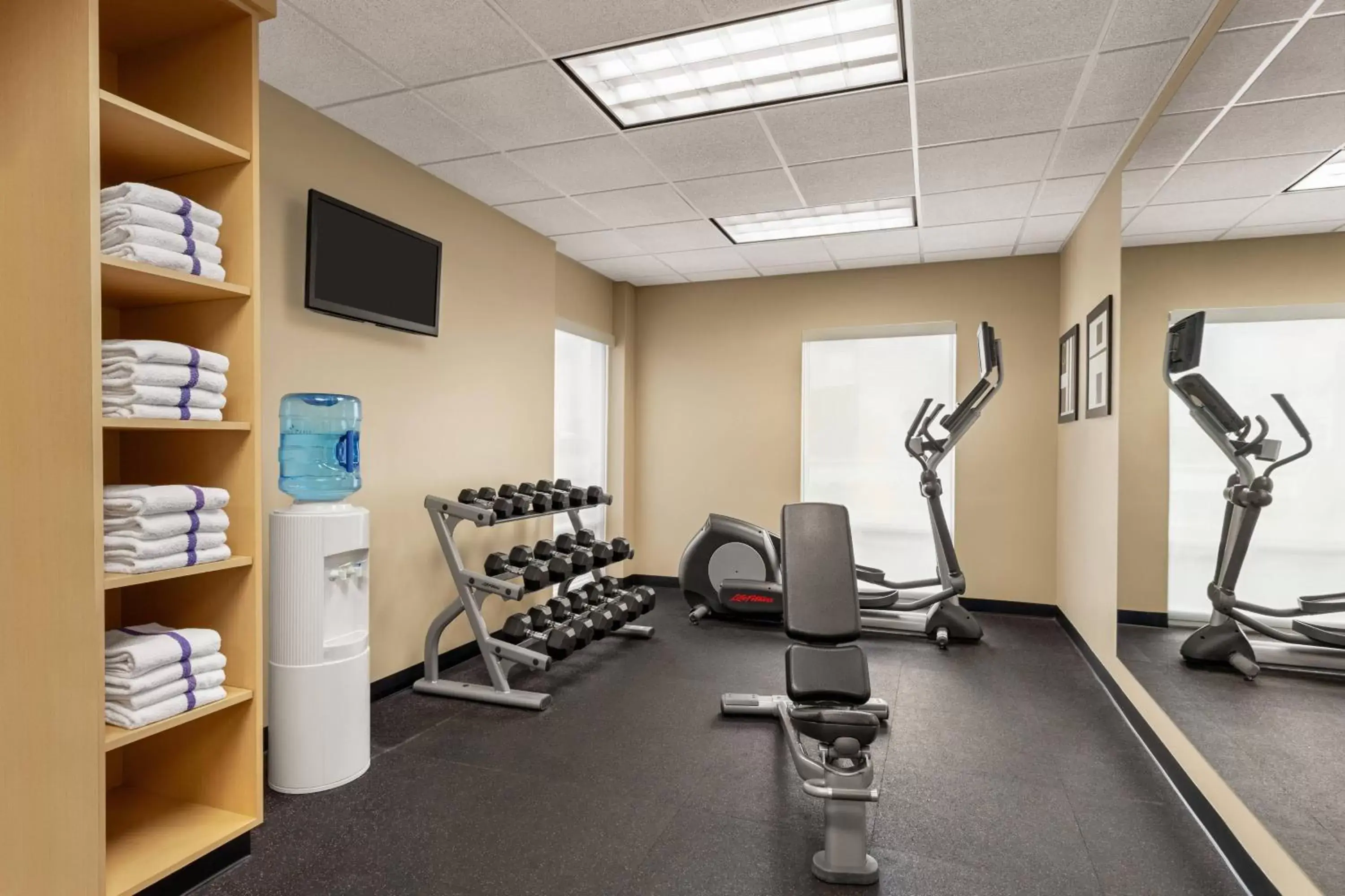 Fitness centre/facilities, Fitness Center/Facilities in TownePlace Suites by Marriott Chattanooga Near Hamilton Place