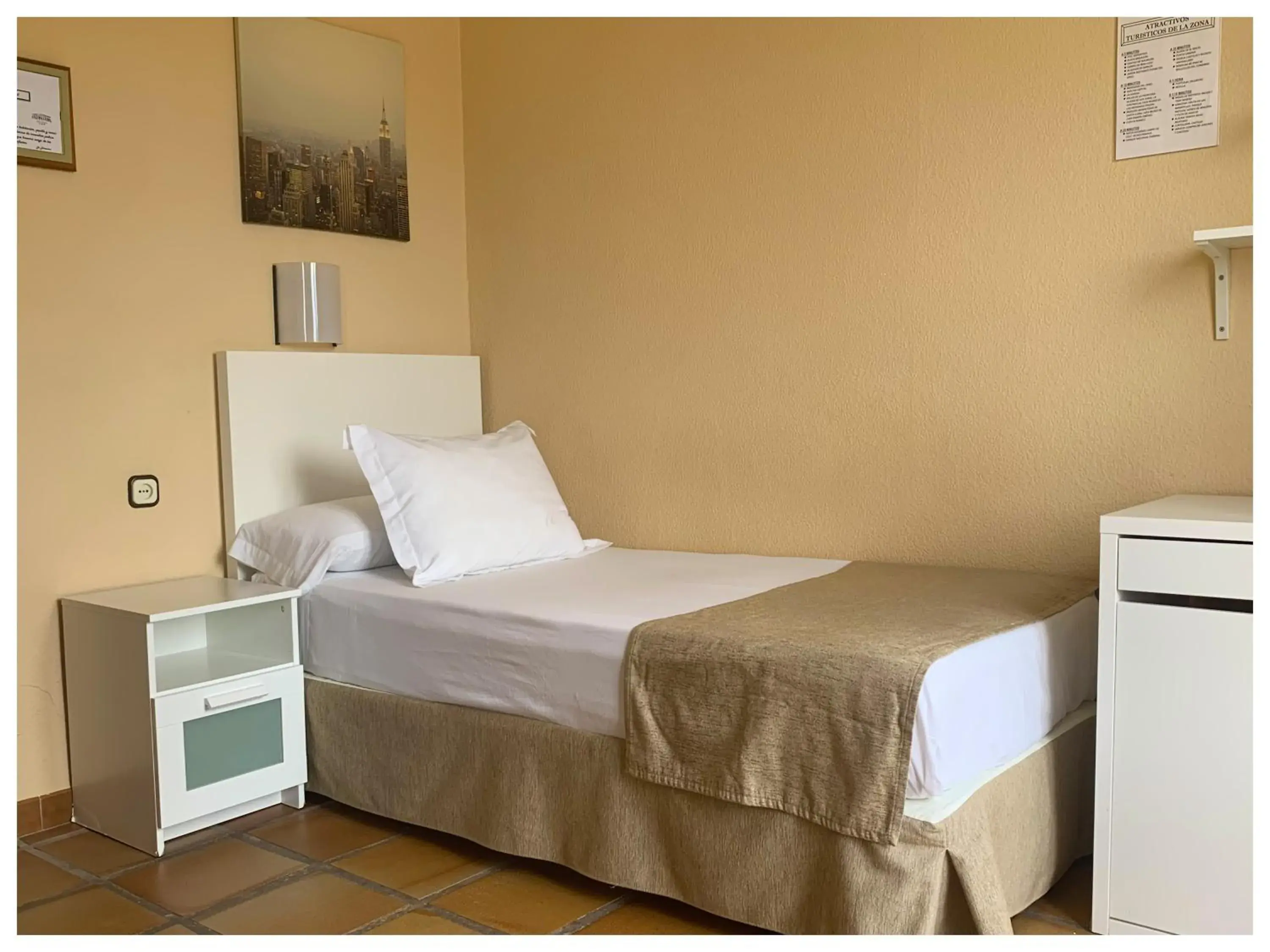 Photo of the whole room, Bed in Hotel Albaida Nature