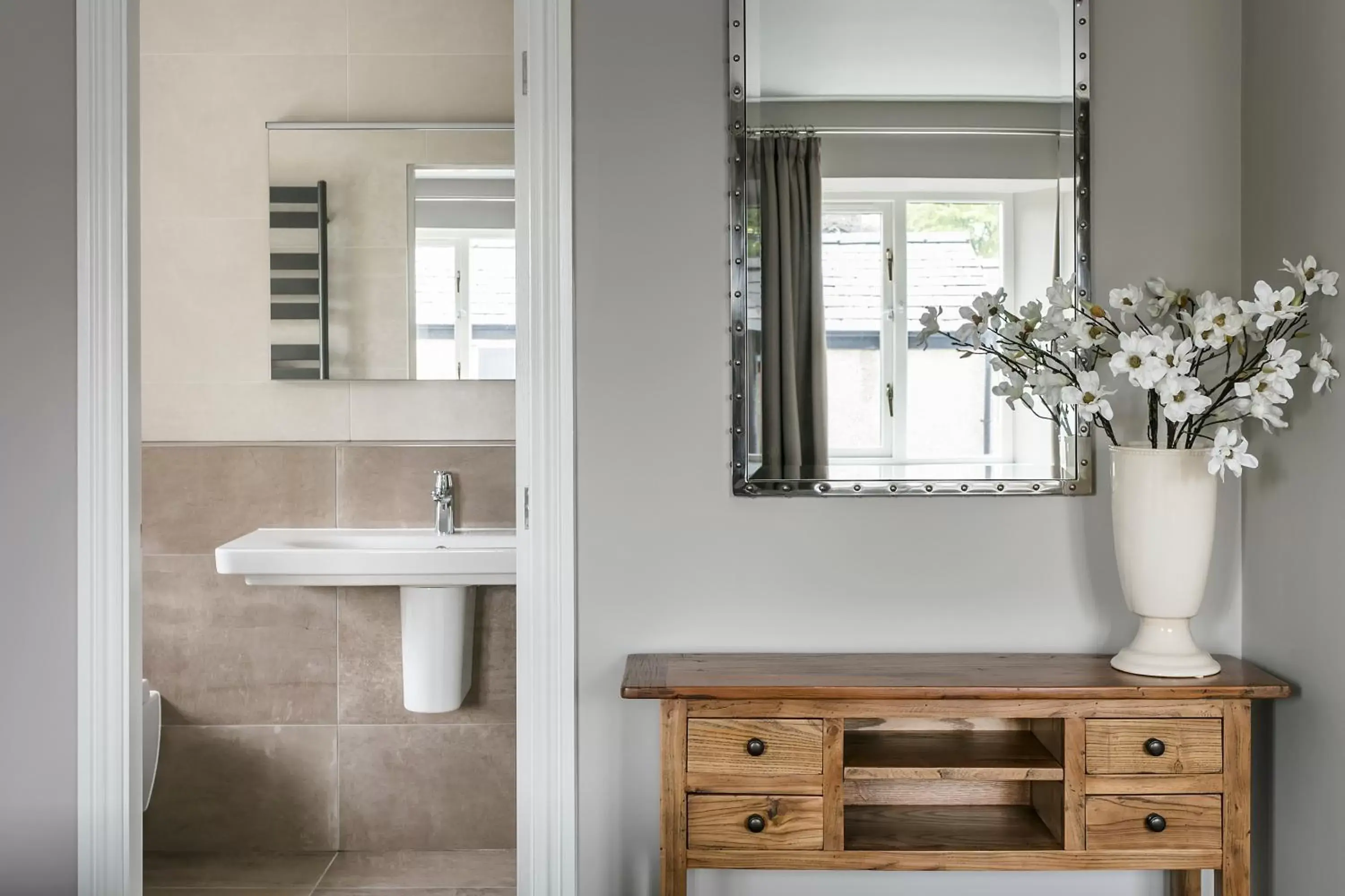 Bedroom, Bathroom in The Lodge @ Carus Green