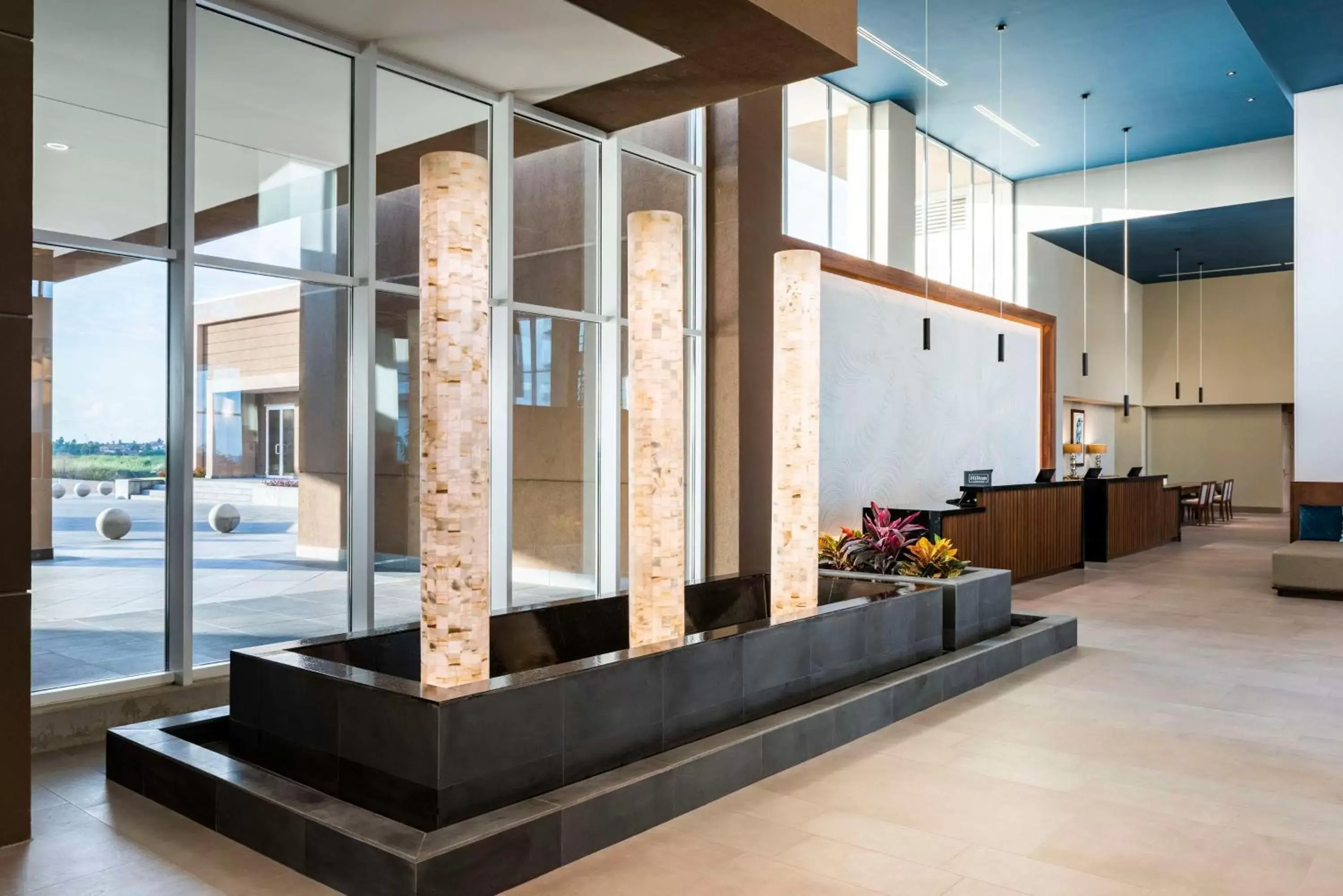 Lobby or reception in Embassy Suites By Hilton Aruba Beach Resort Lobby or reception in Embassy Suites By Hilton Aruba Beach Resort