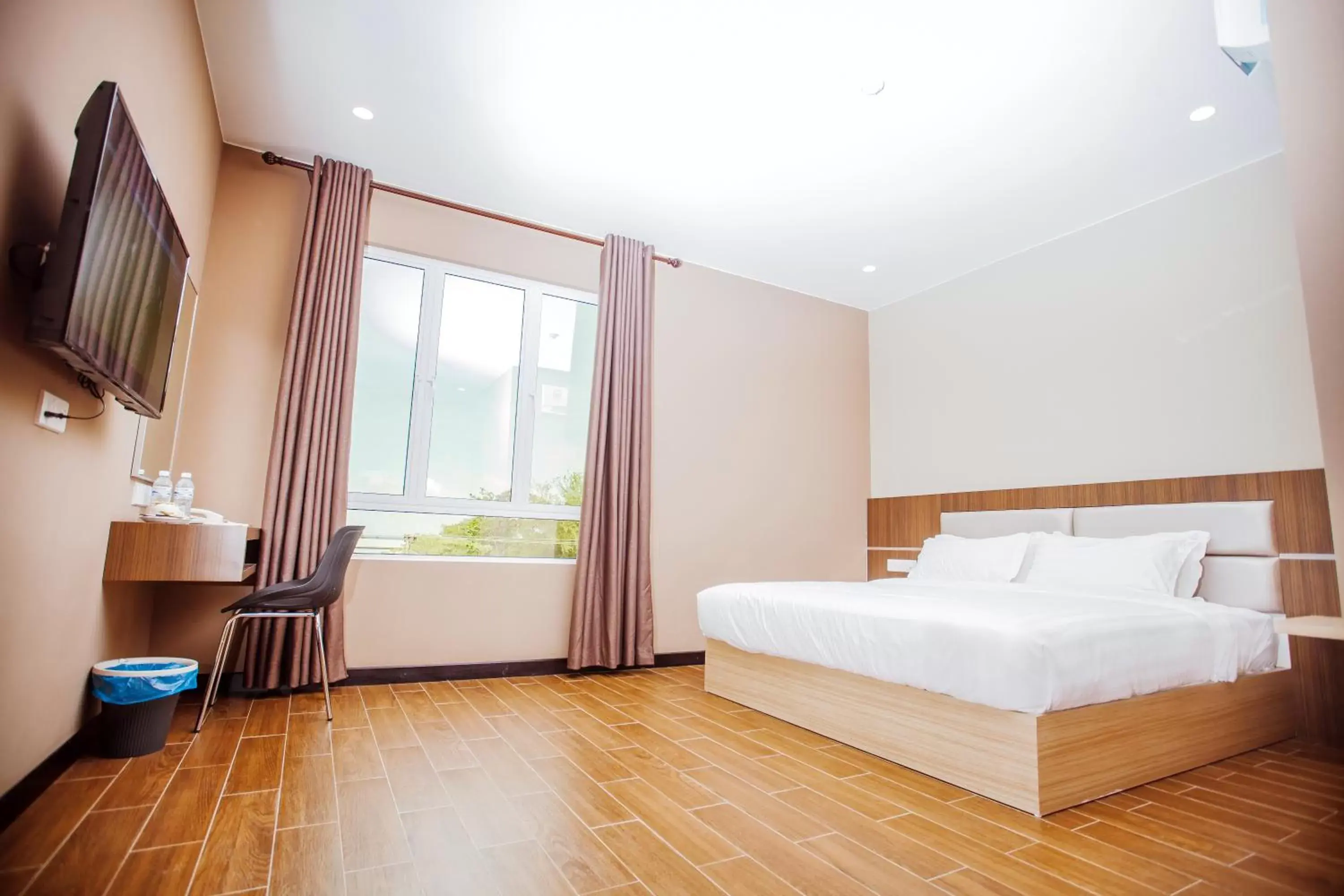 Photo of the whole room in Friendly Hotel Photo of the whole room in Friendly Hotel