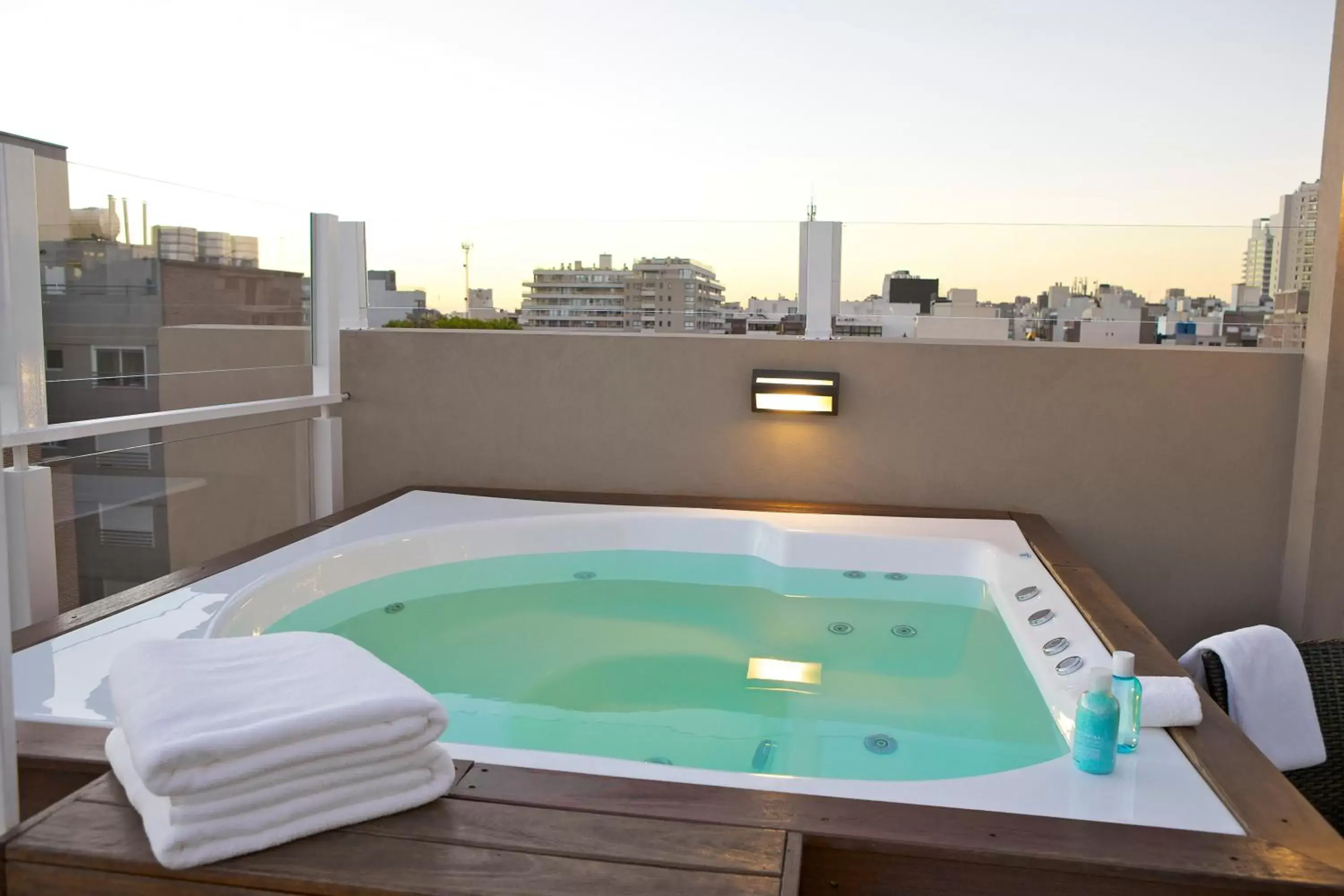 Hot Tub, Spa/Wellness in Fierro Hotel Buenos Aires