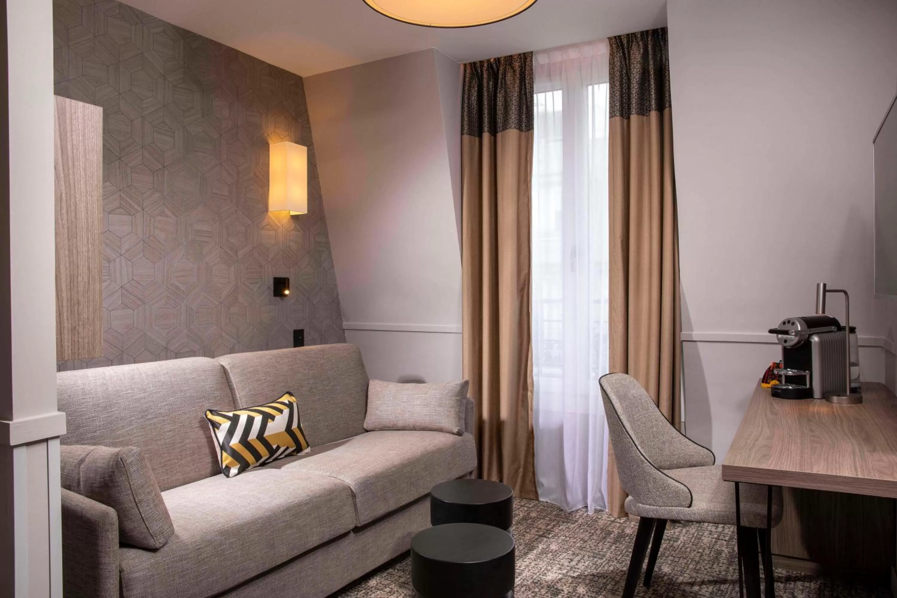 Decorative detail in Daunou Opéra