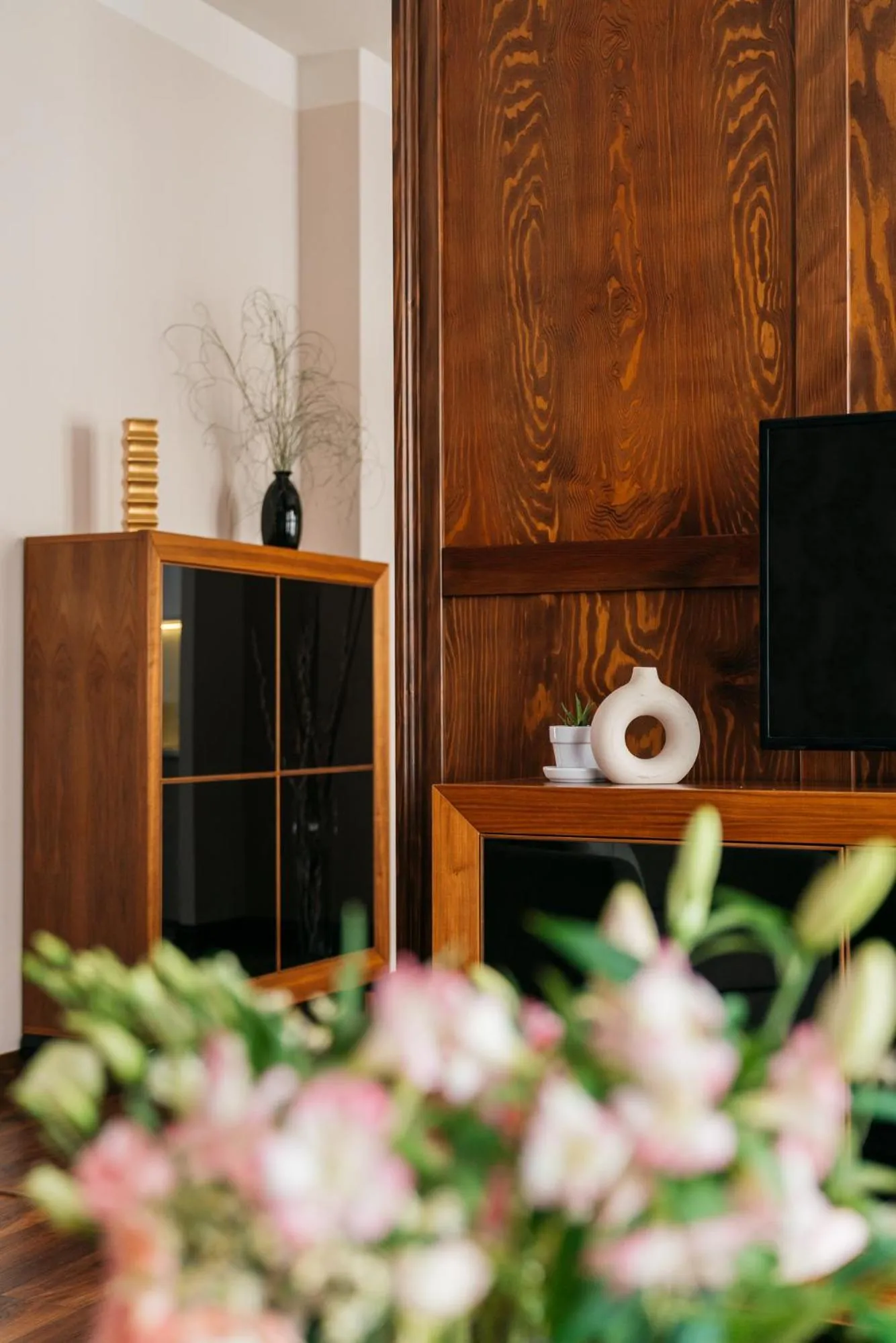 TV and multimedia in Topolowa Residence - LoftAffair Collection