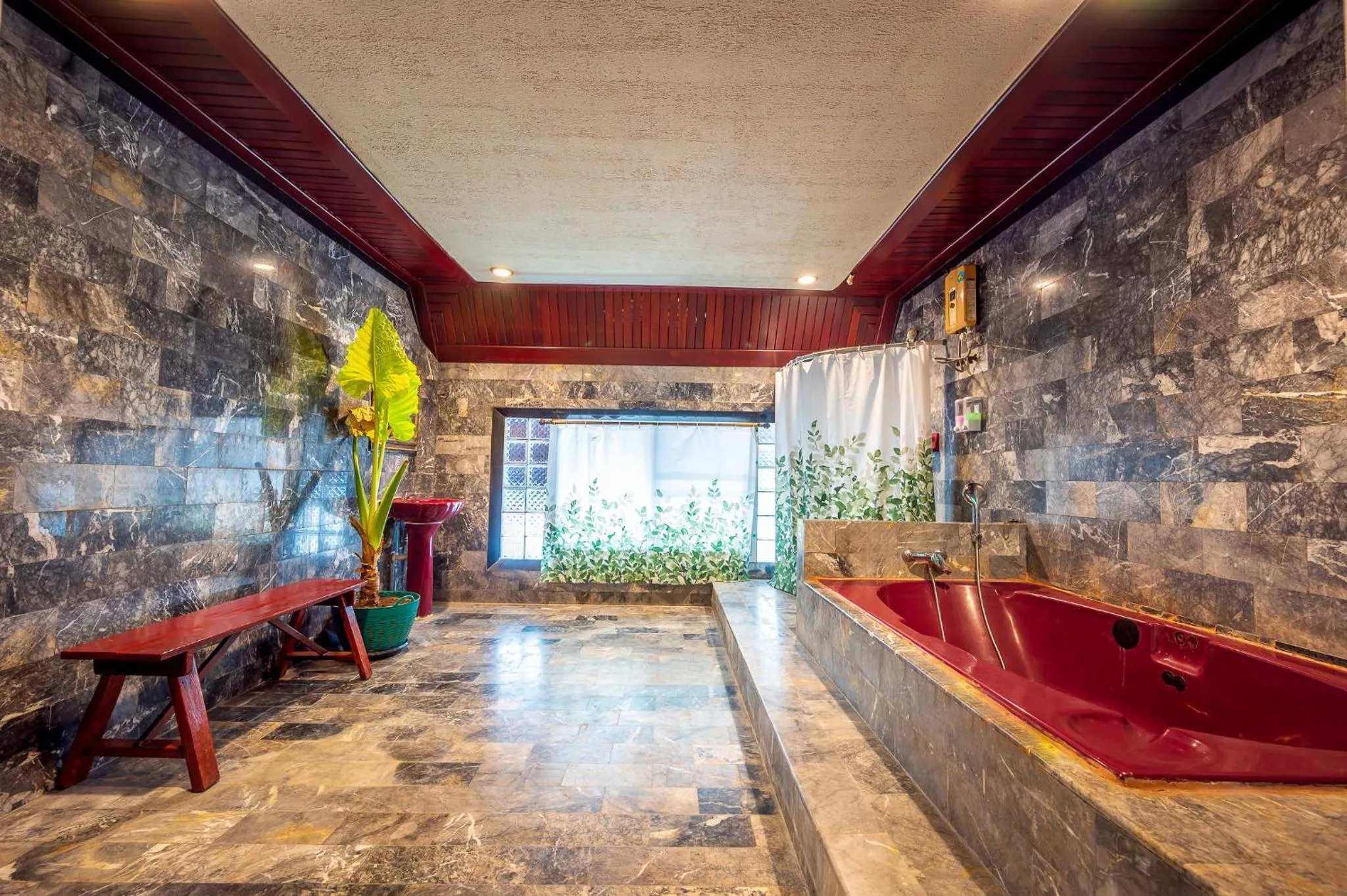 Toilet in Blue Dream Guesthouse