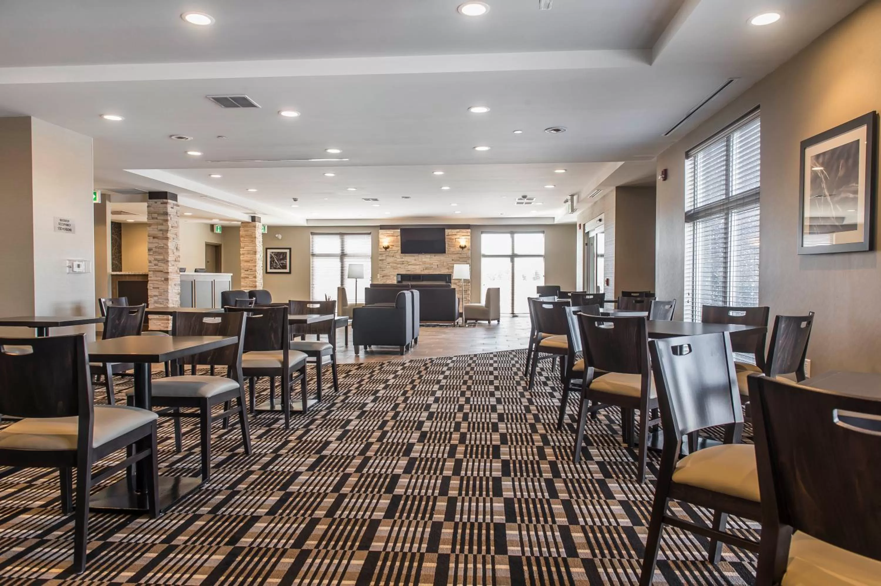Restaurant/places to eat in Quality Inn & Suites Kingston