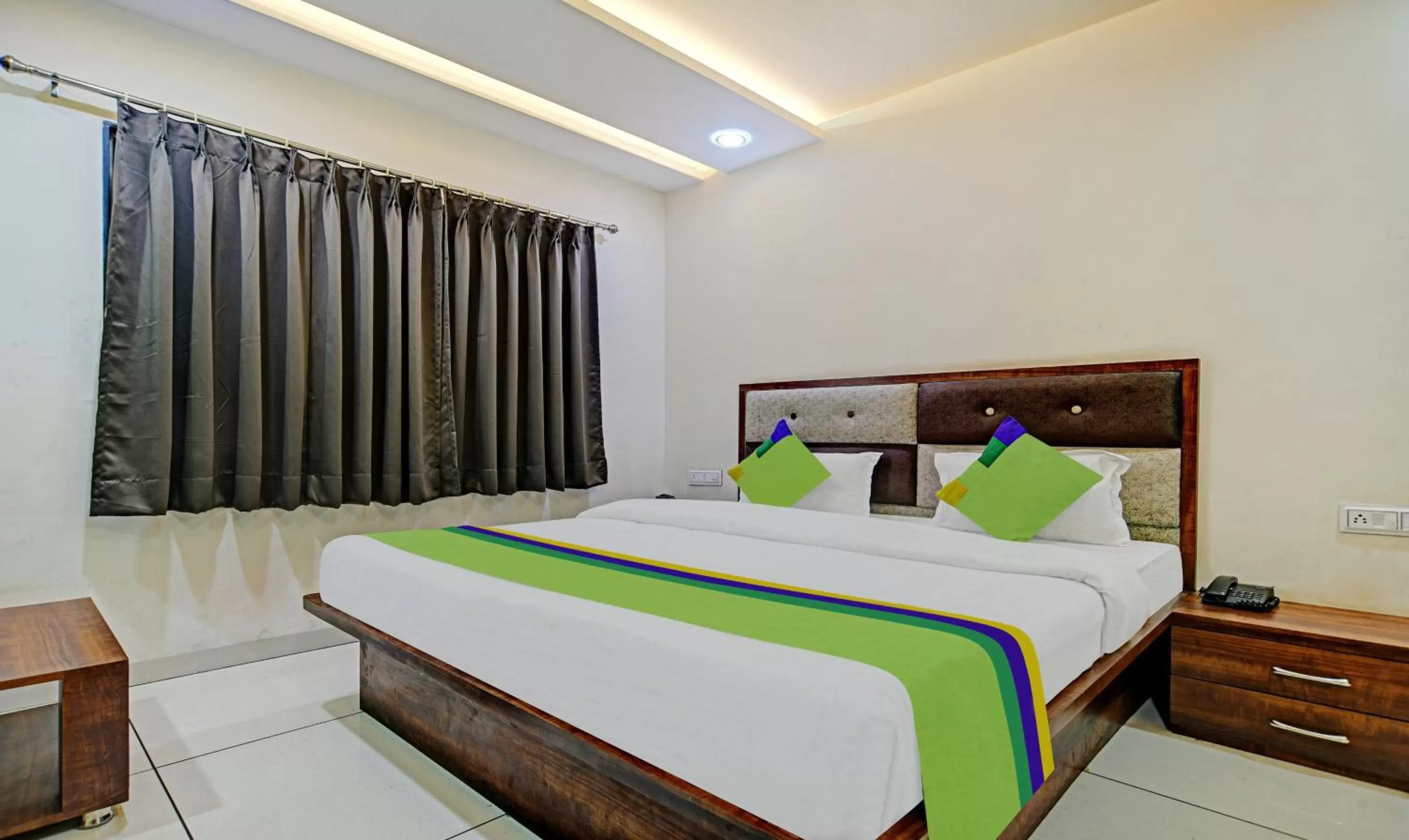 Bedroom in Treebo Jayshree Palace C21 Business Park
