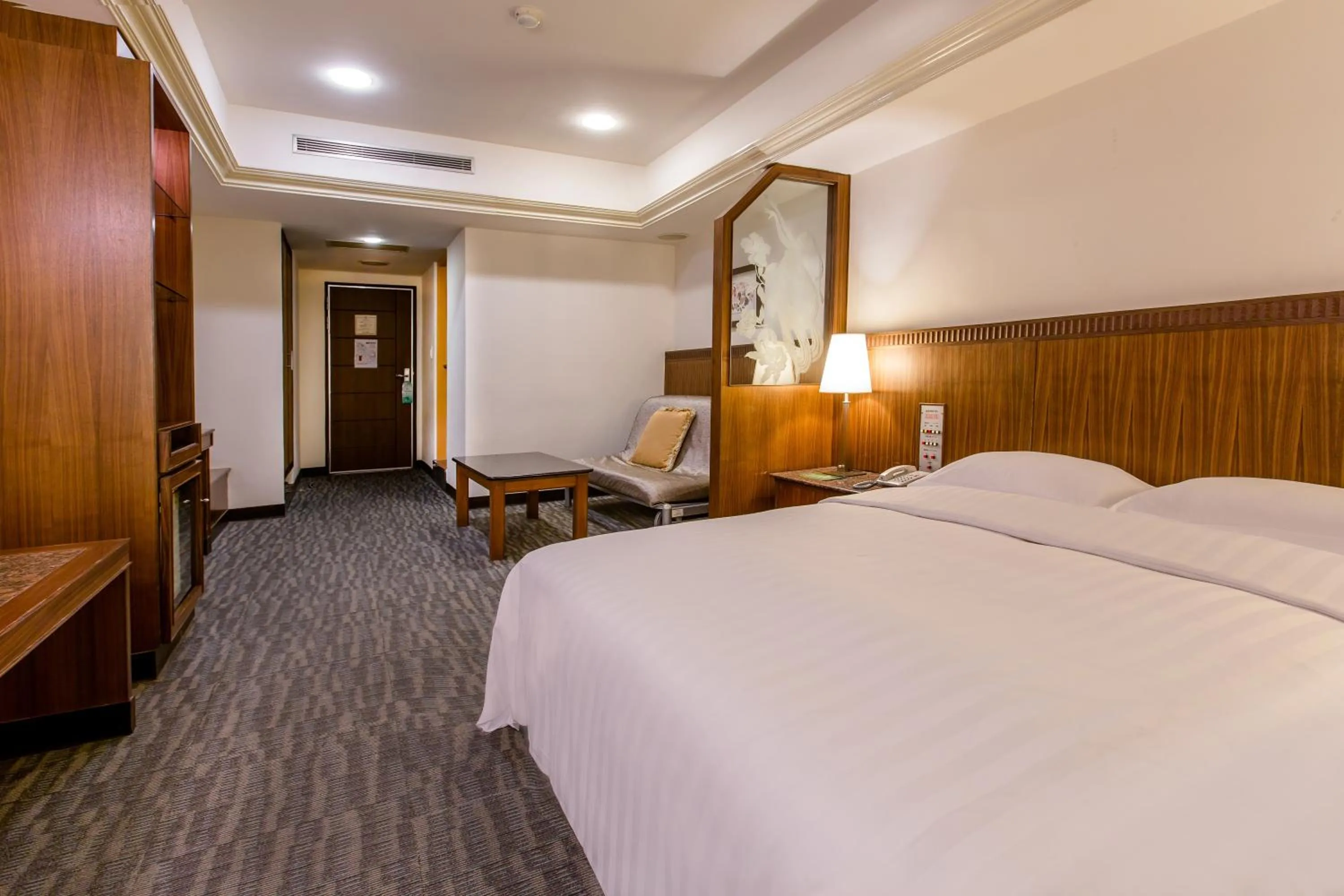 Bed in Hub Hotel Ximen-inn Kunming