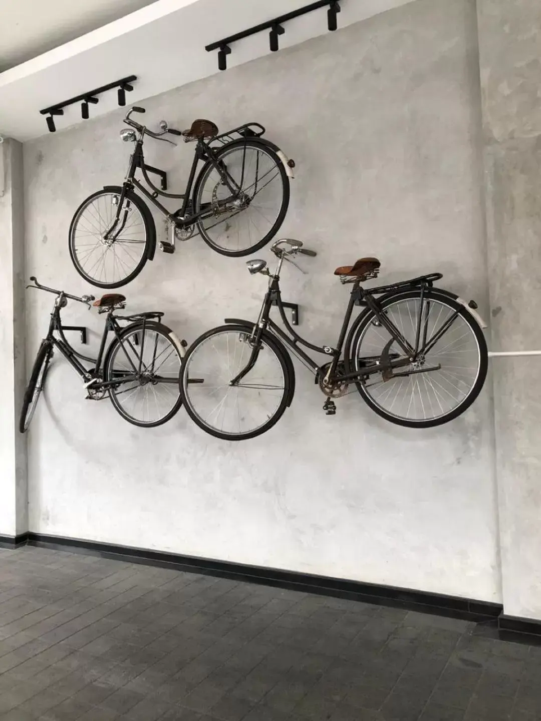 Facade/entrance in Kama Hotel Facade/entrance in Kama Hotel