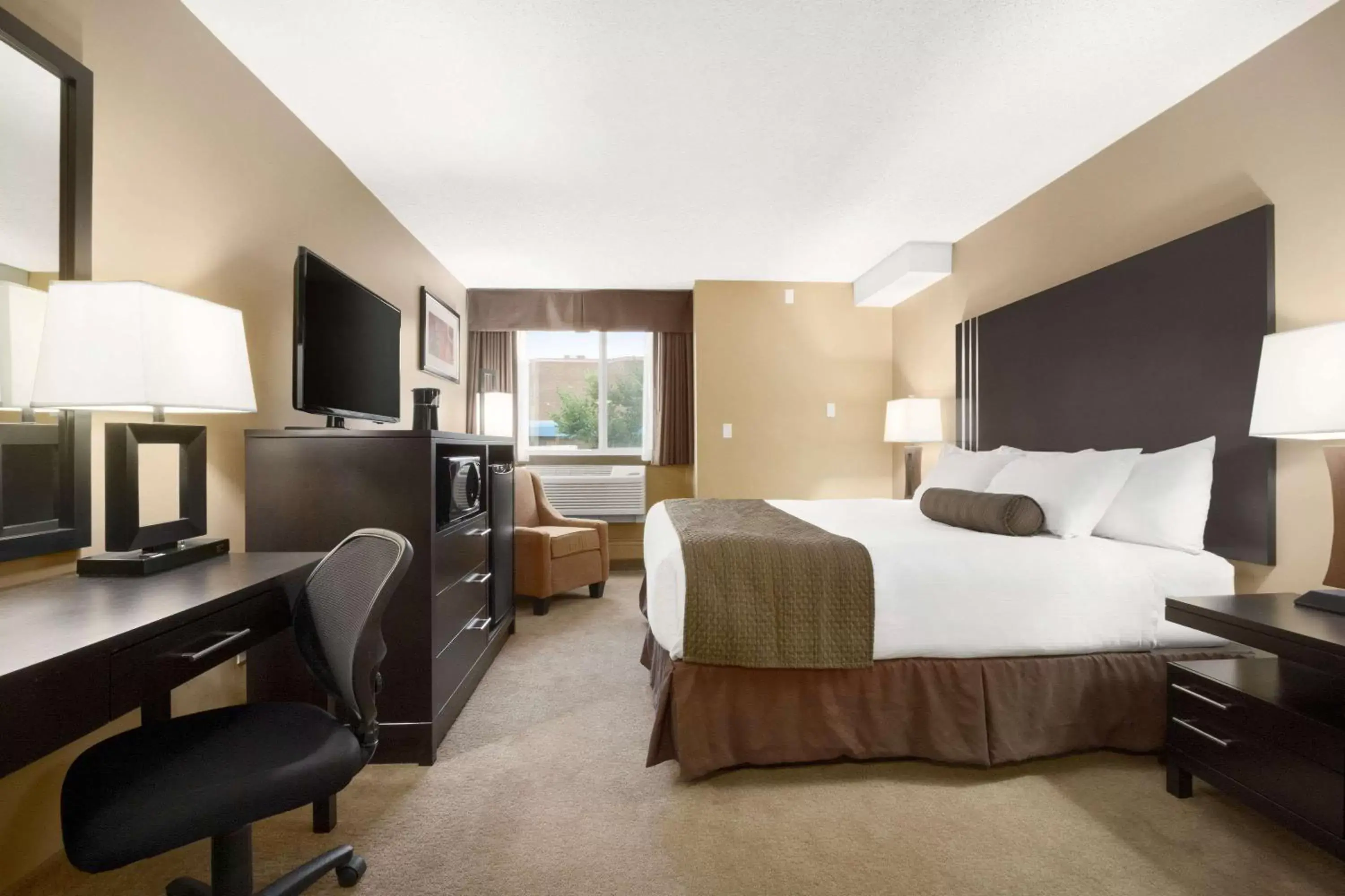 Photo of the whole room in Days Inn by Wyndham Calgary Northwest