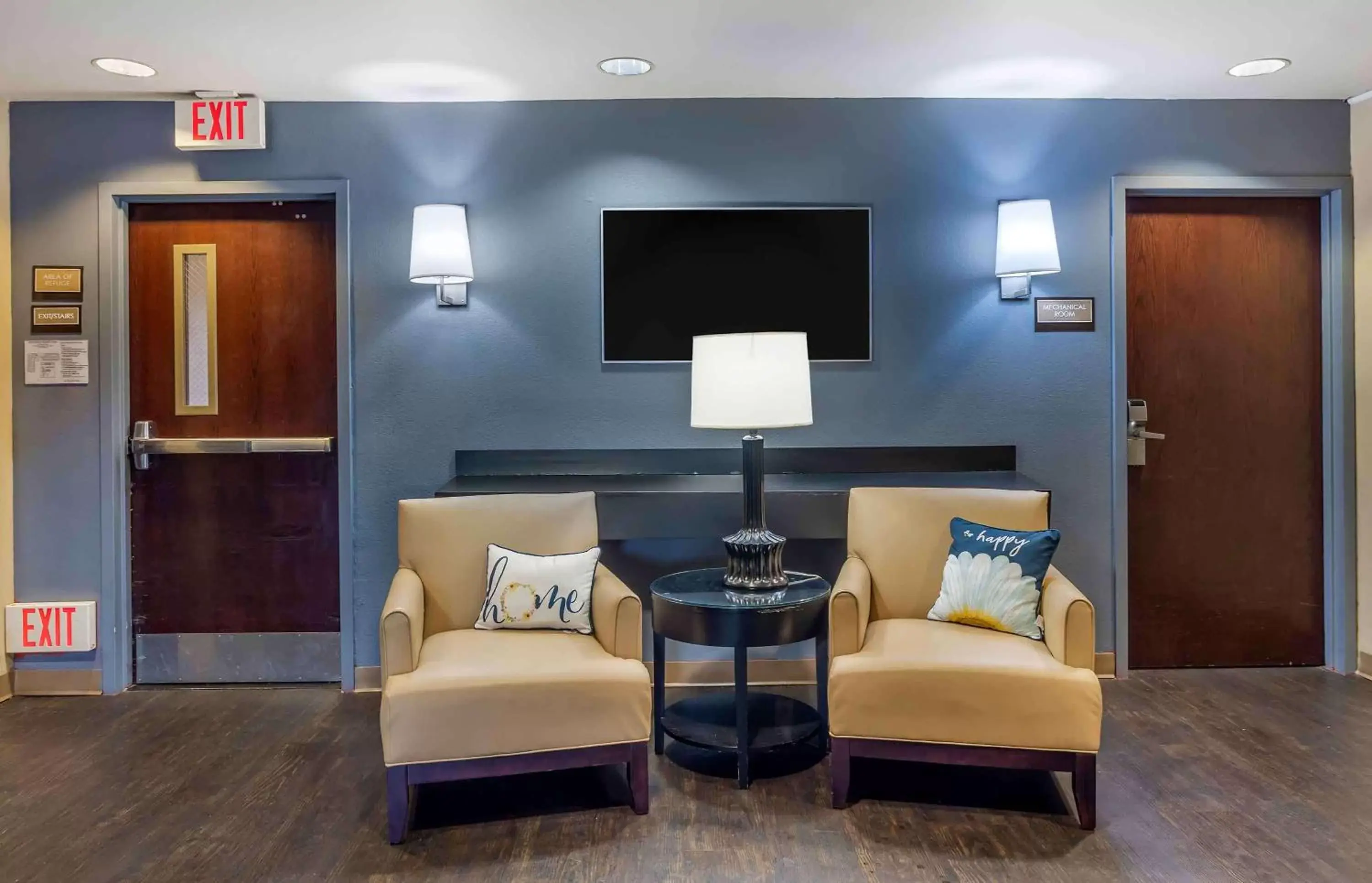Lobby or reception, Seating Area in Extended Stay America Suites - Philadelphia - Horsham - Welsh Rd