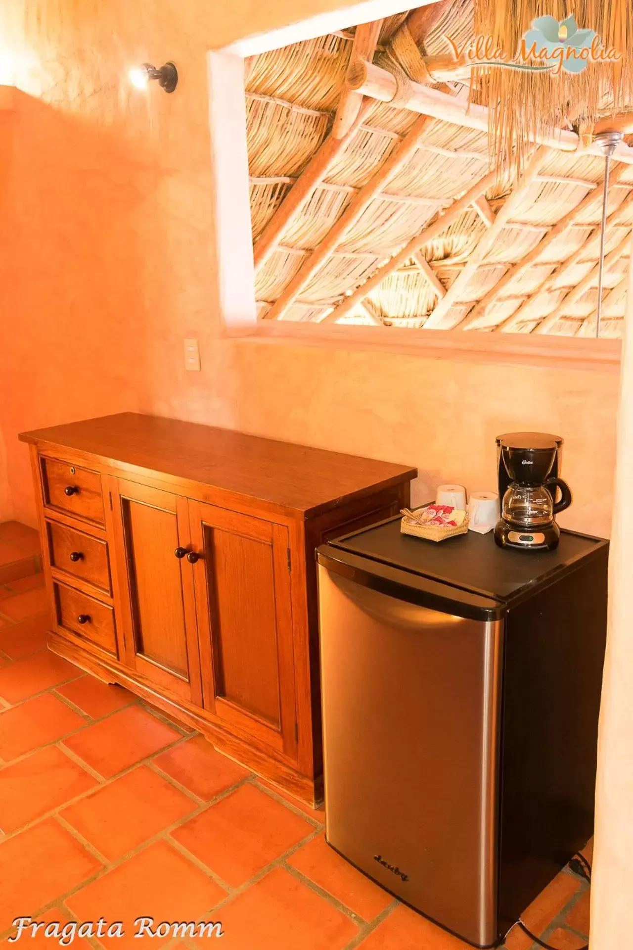 Coffee/tea facilities, Kitchen/Kitchenette in Casa Villa Magnolia B&B