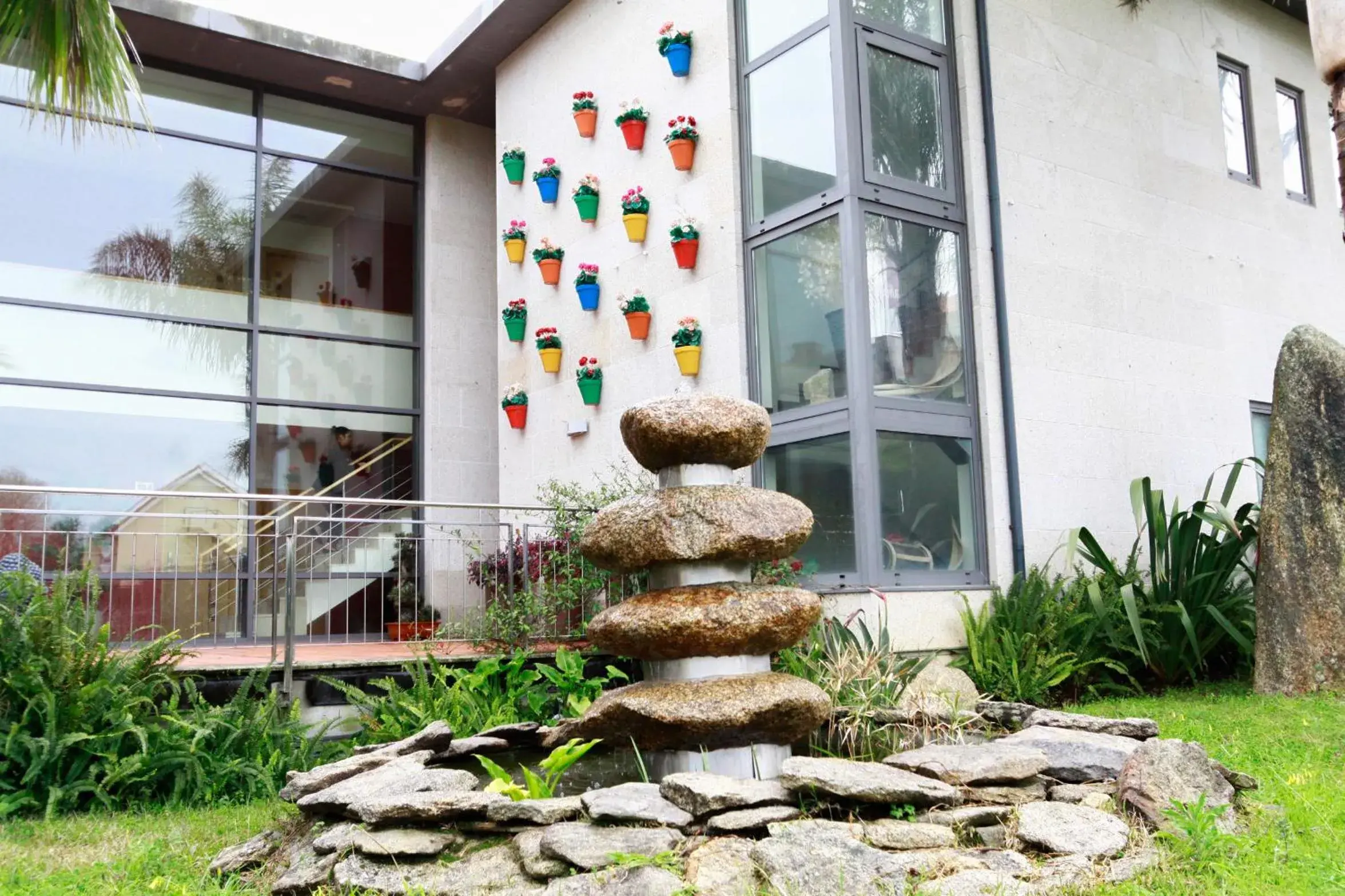 Facade/entrance in Peregrina Hotel Facade/entrance in Peregrina Hotel