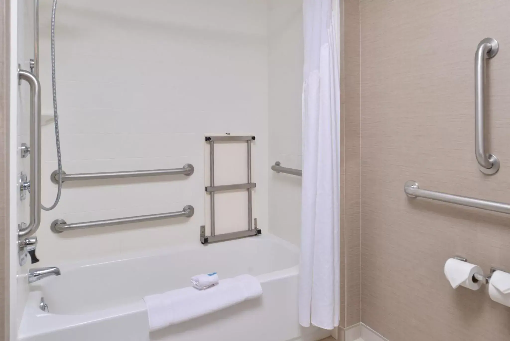 Photo of the whole room, Bathroom in Holiday Inn Express Canandaigua, an IHG Hotel