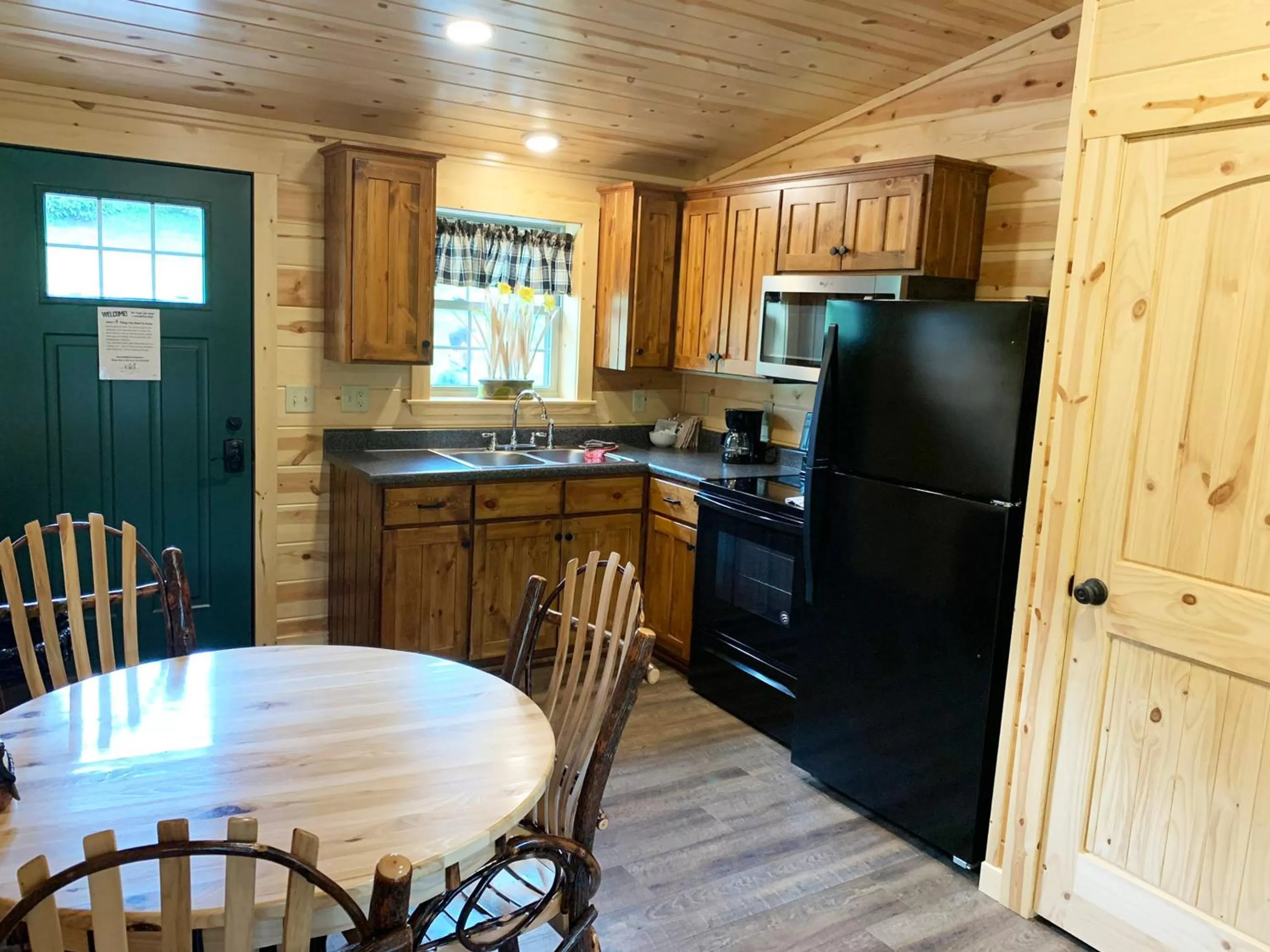 Kitchen or kitchenette in Blessing Lodge by Amish Country Lodging