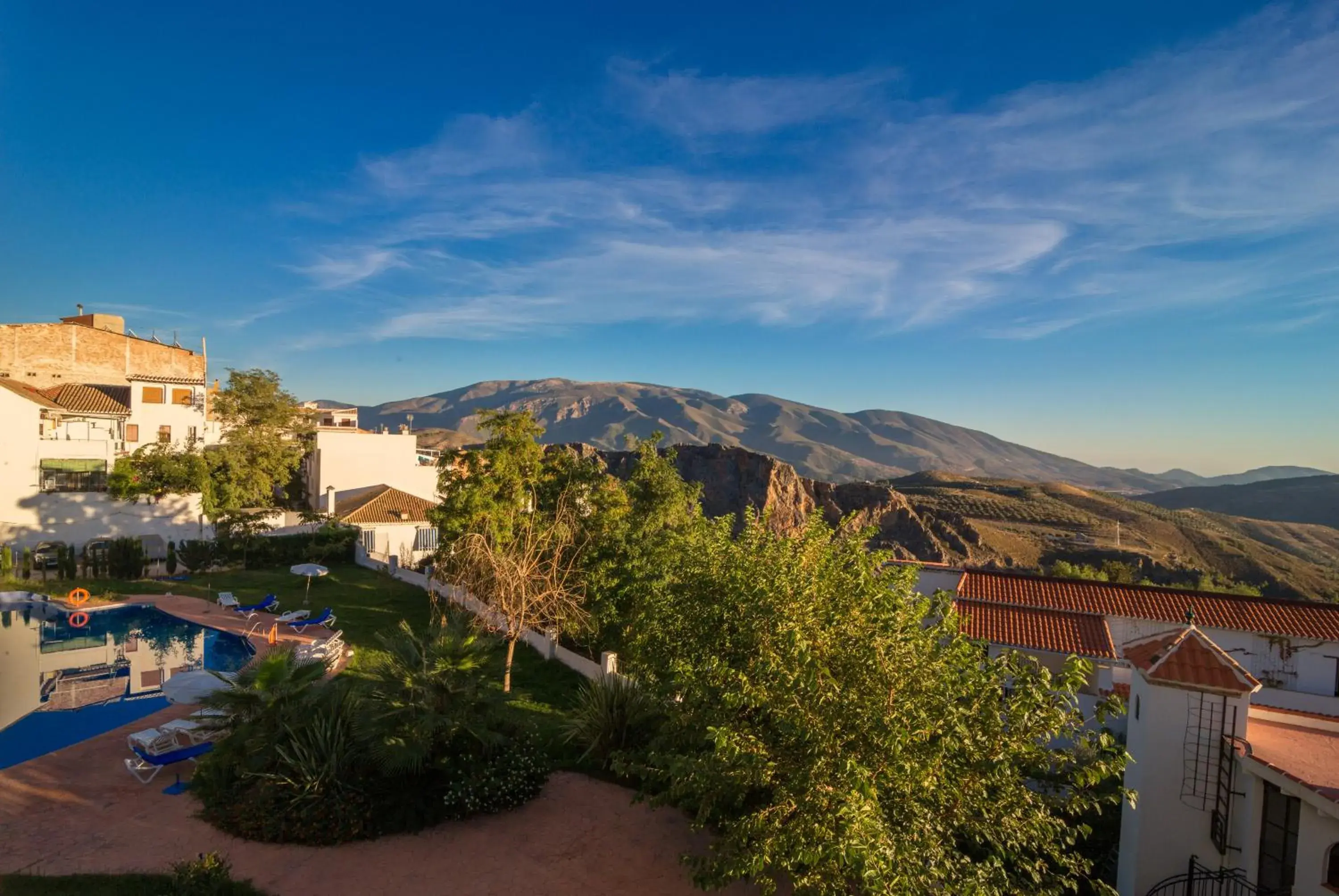 Seasons, Mountain View in Hotel Andalucia