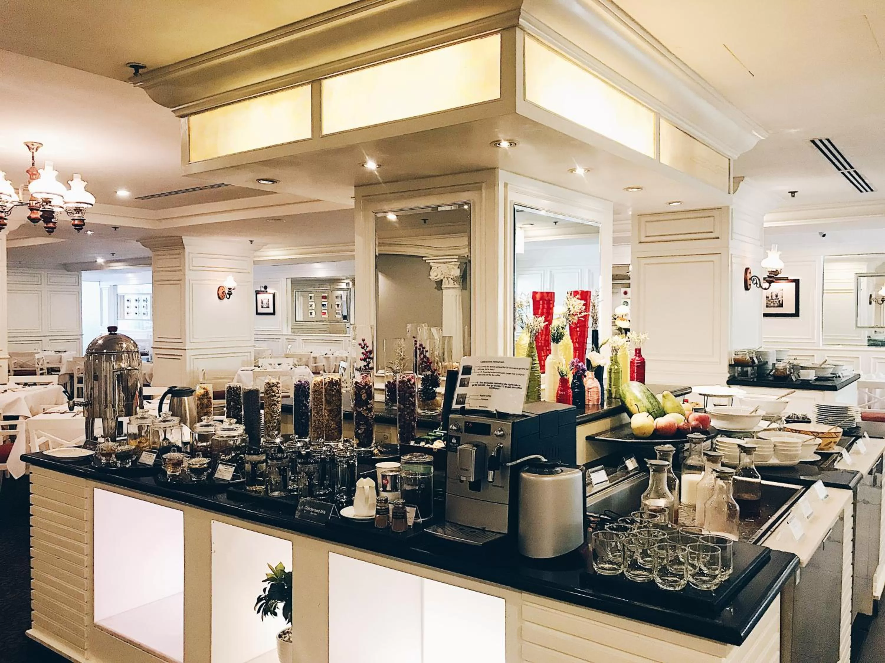 Buffet breakfast in Sunway Hotel Hanoi