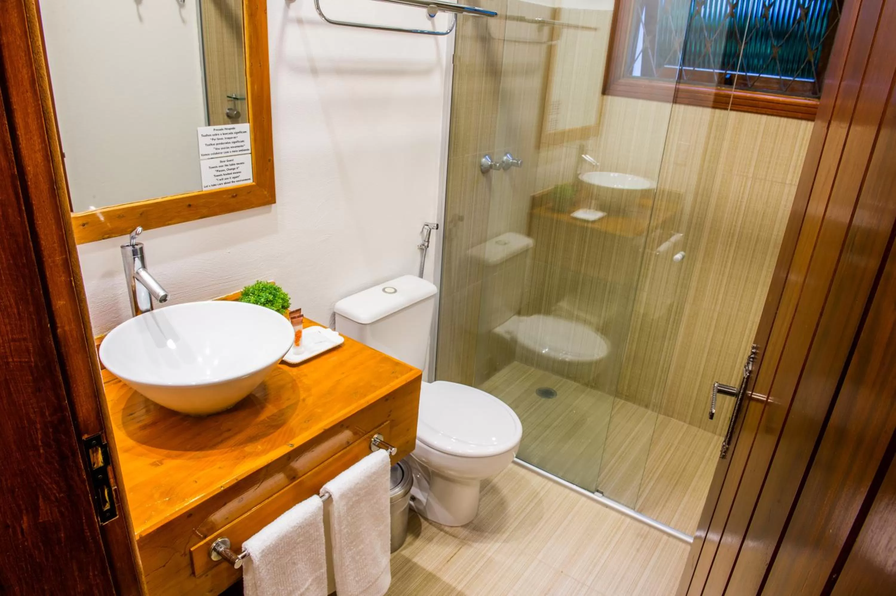 Shower in Pousada das Lavandas