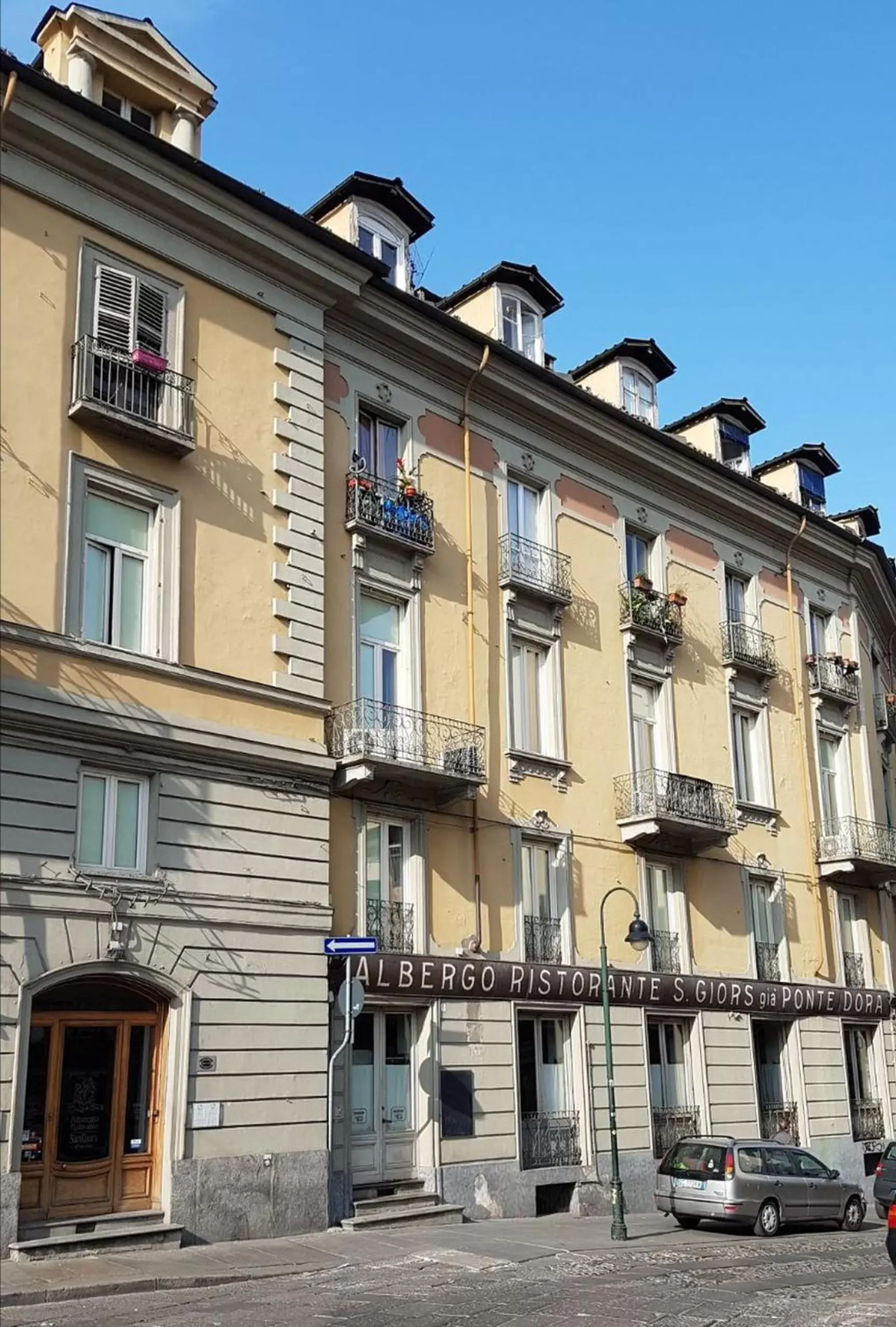 Property Building in Albergo Ristorante San Giors