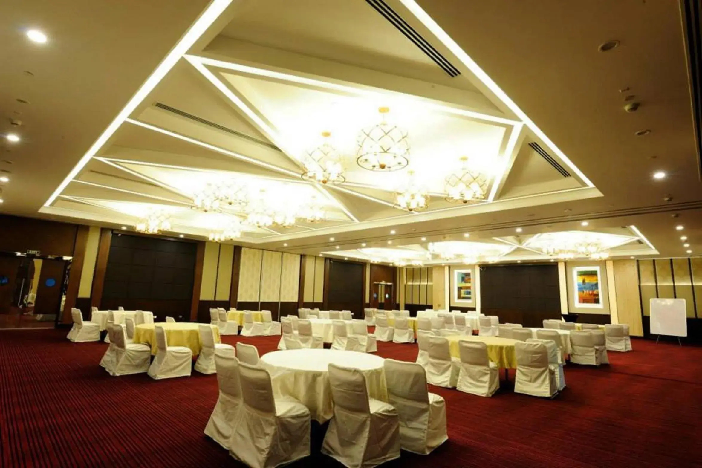 Banquet/Function facilities, Banquet Facilities in Country Inn & Suites by Radisson, Gurugram Sohna Road