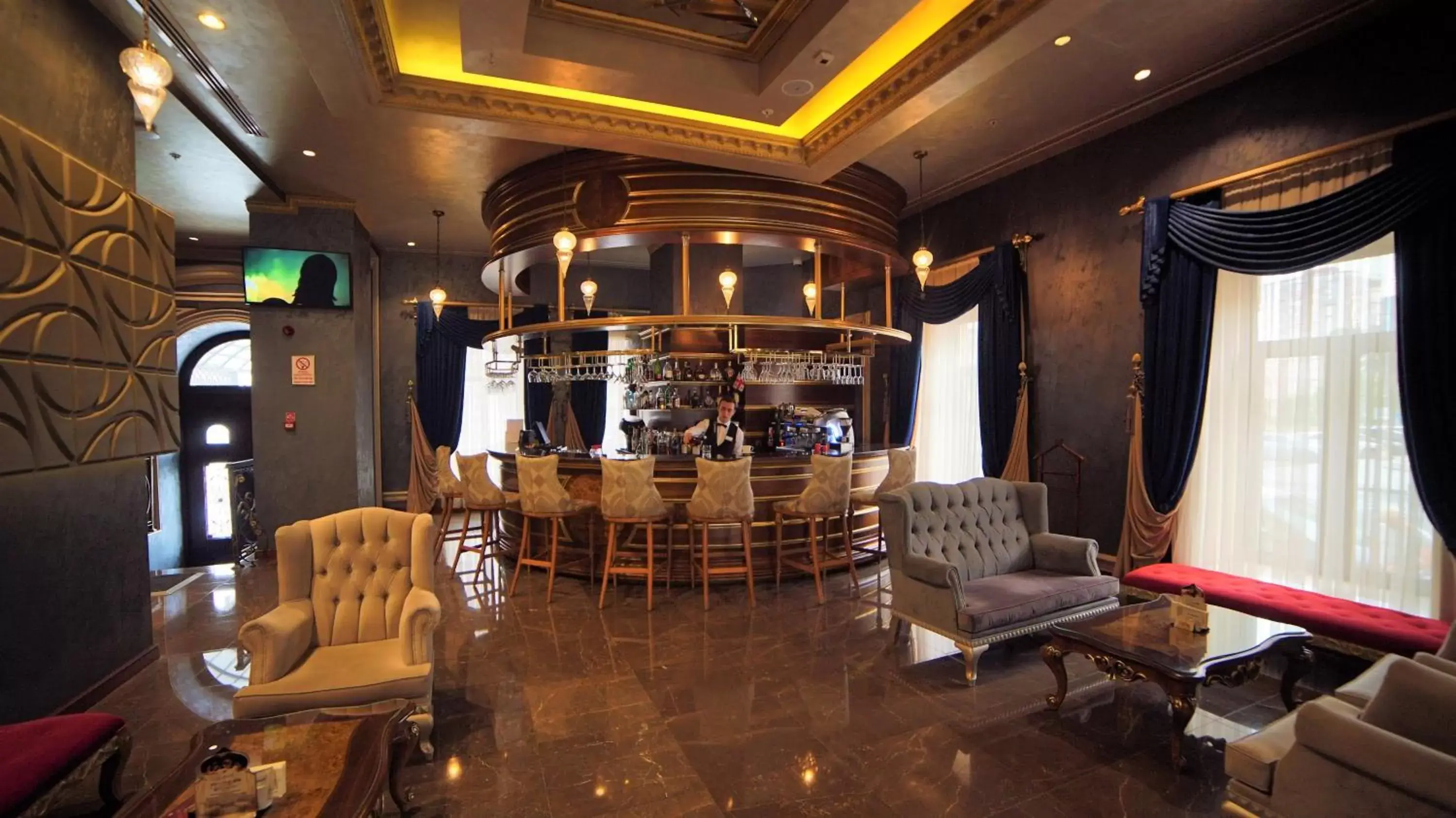 Lobby or reception, Lounge/Bar in Wyndham Batumi