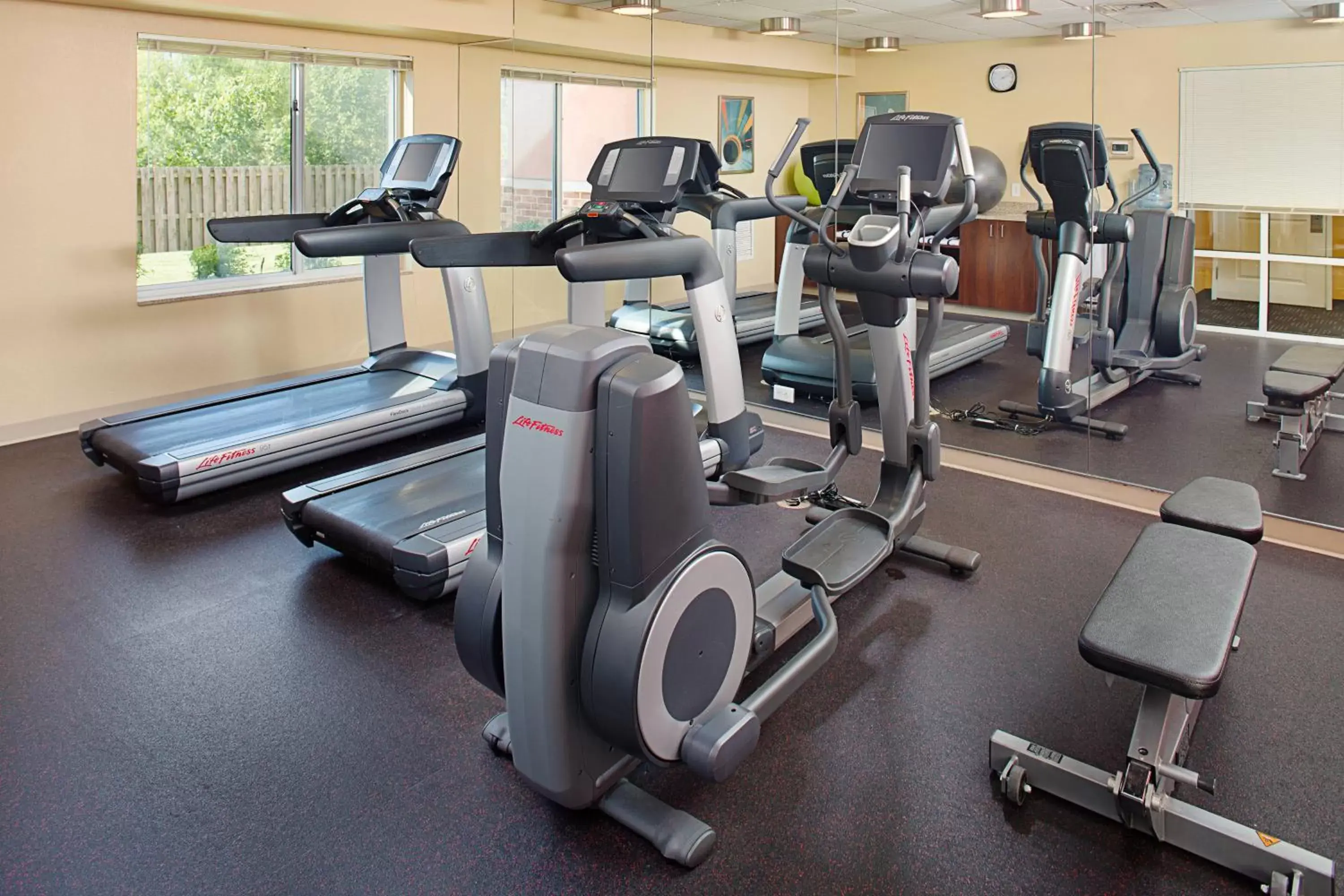 Fitness centre/facilities, Fitness Center/Facilities in TownePlace Suites by Marriott Fayetteville N / Springdale