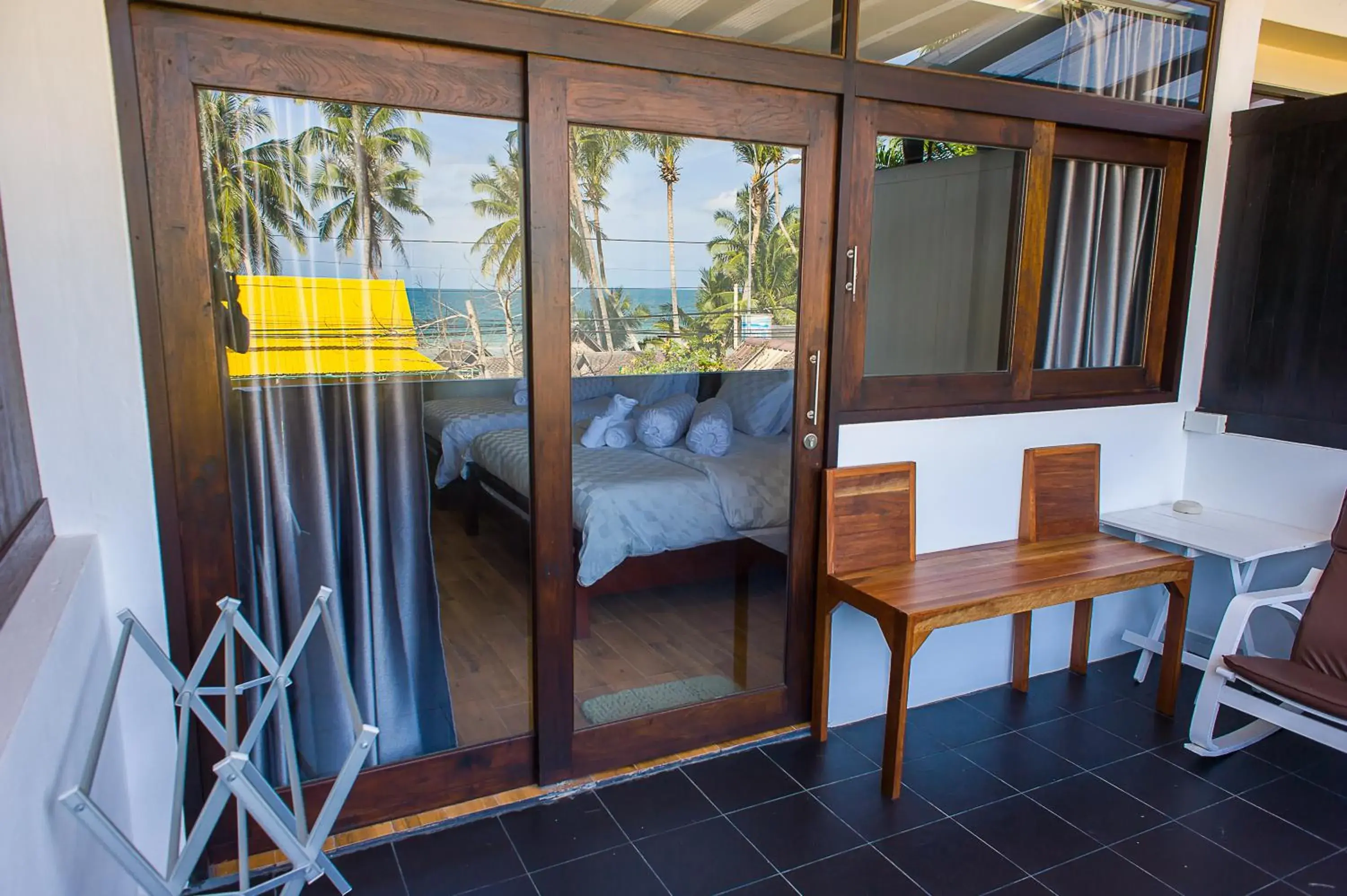 Triple Room with Sea View in Baantalay Thungwualaen Hotel