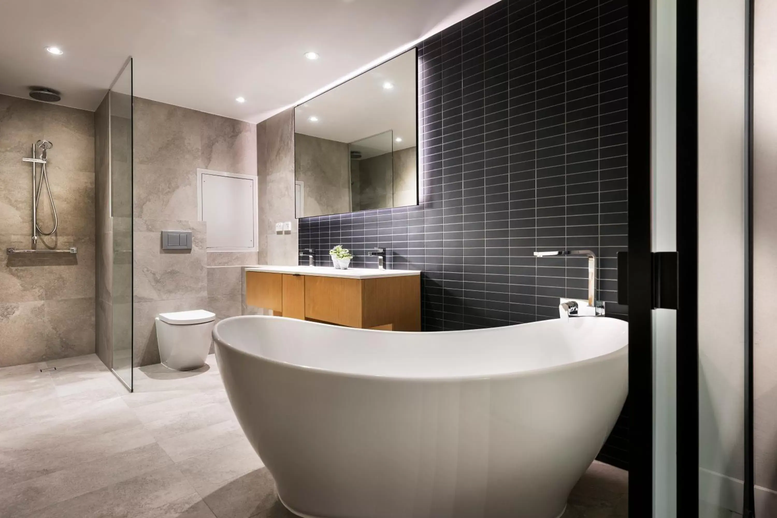 Bathroom in Tradewinds Hotel and Suites Fremantle