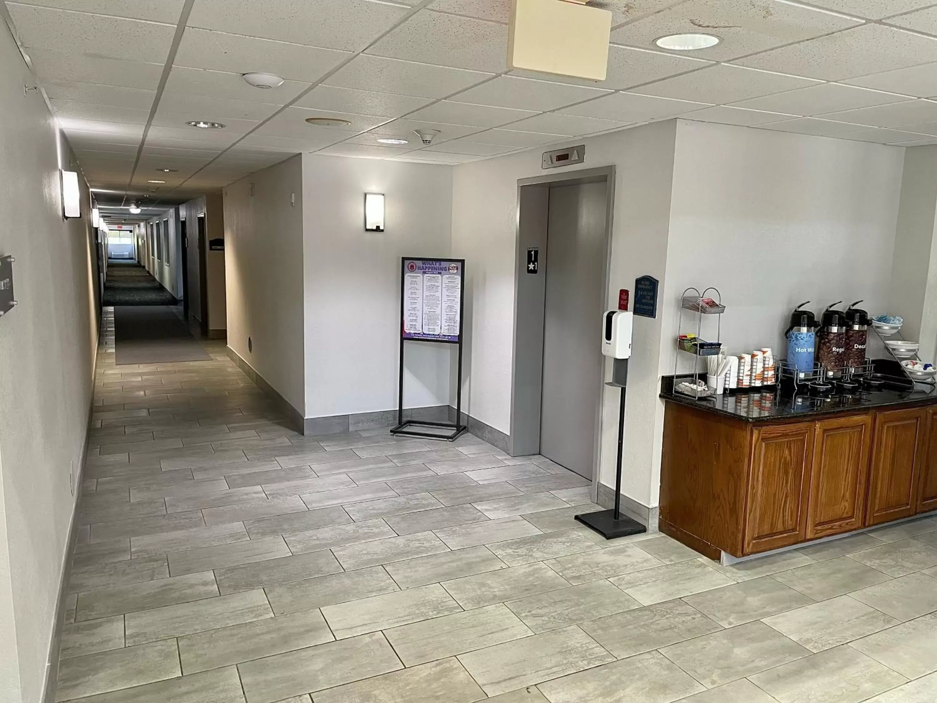 Lobby/Reception in Comfort Suites