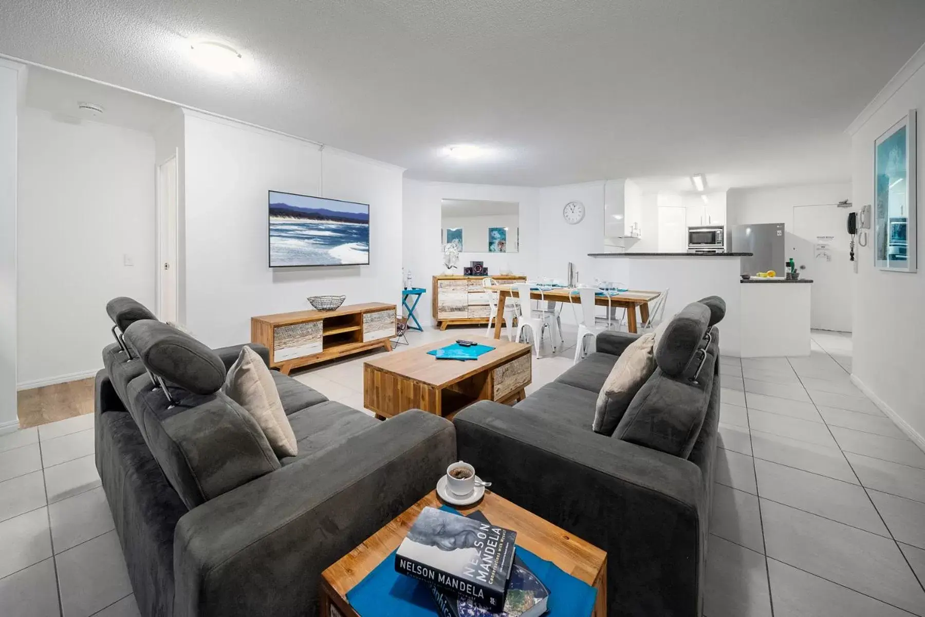 Living room, Seating Area in Bargara Blue Resort